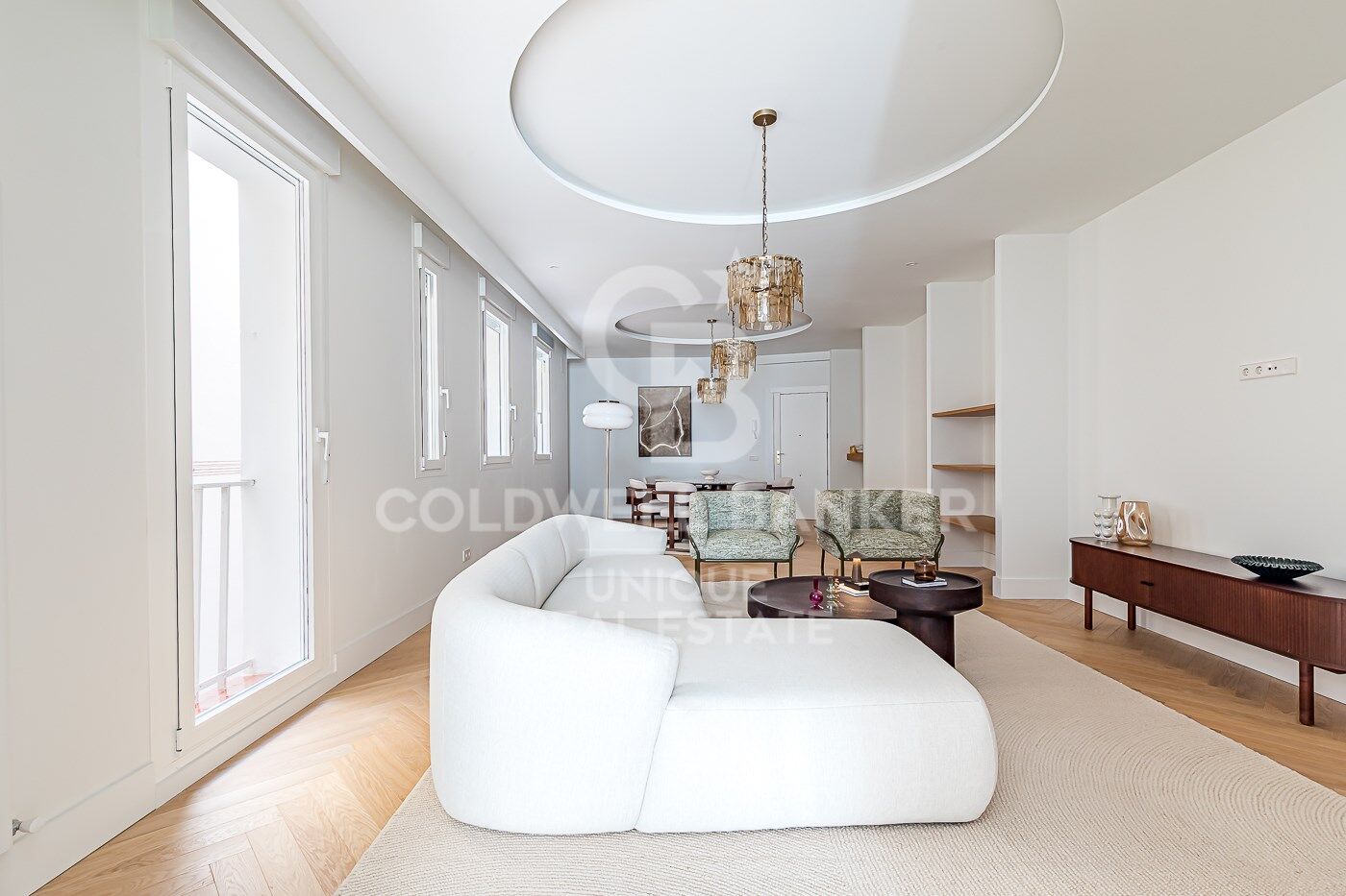 Piso exterior reformado en Malasaña, Madrid