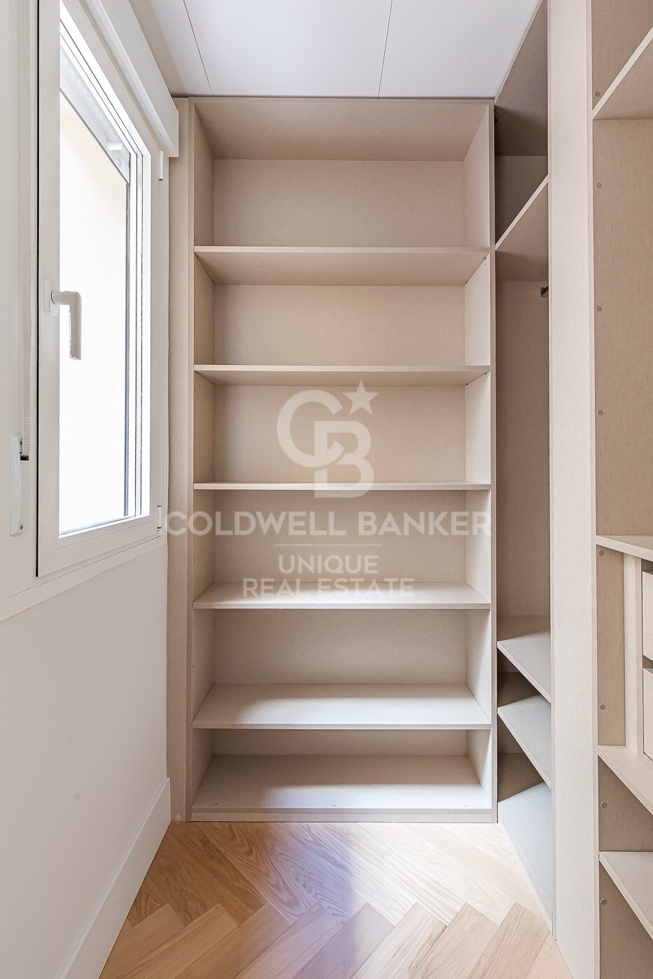 Piso exterior reformado en Malasaña, Madrid