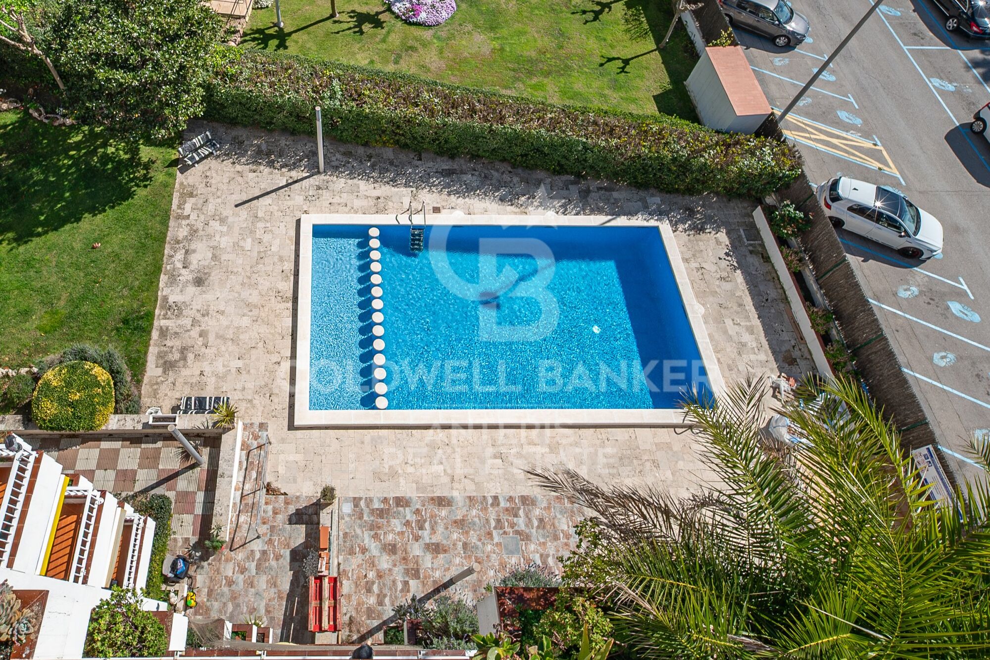 Piso alto en venta en primera línea de mar en Playa de Fenals, Lloret de Mar