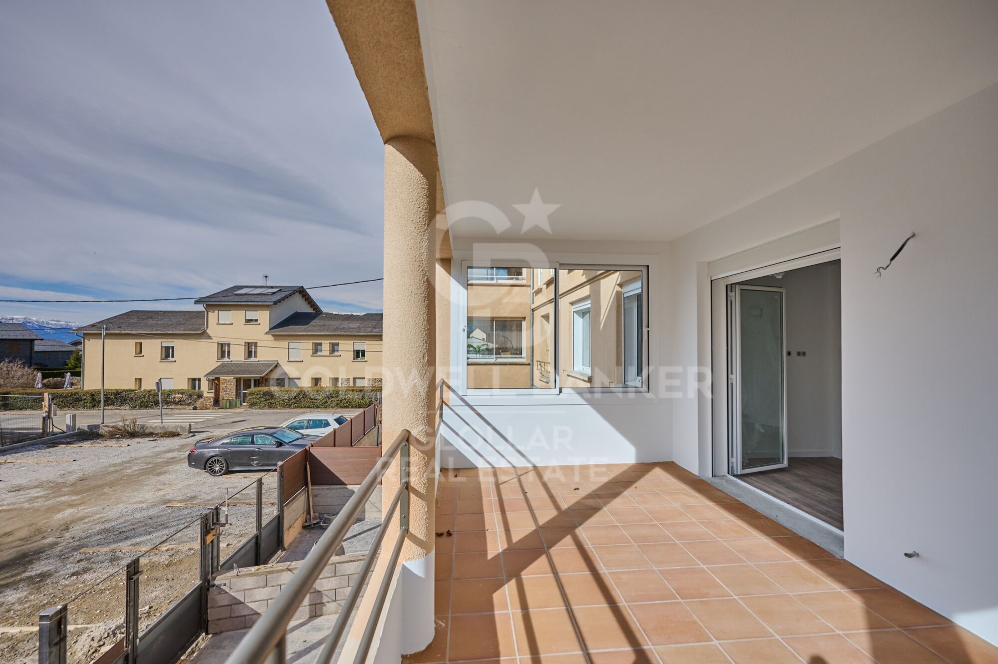 Apartment 3 Bedrooms Sale Osséja