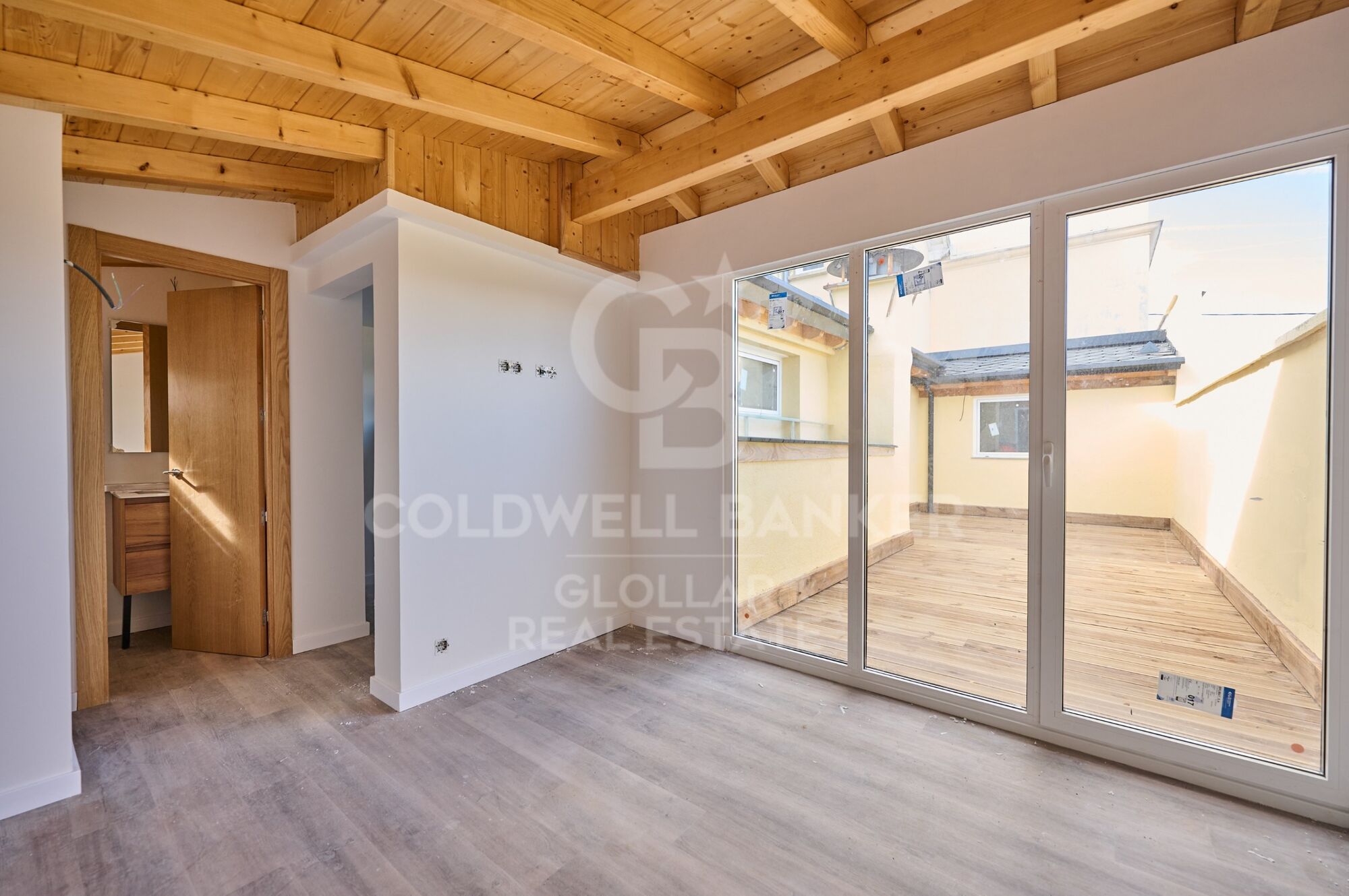 Apartment 2 Bedrooms Sale Osséja