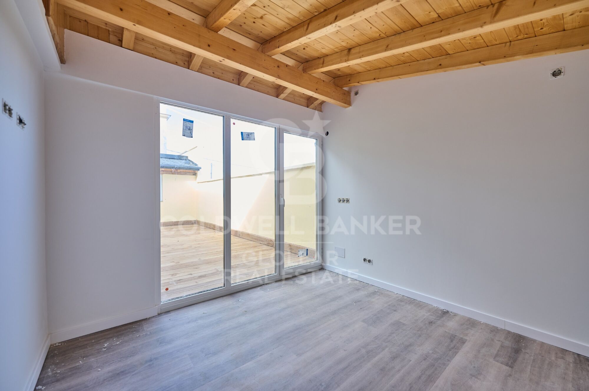 Apartment 2 Bedrooms Sale Osséja