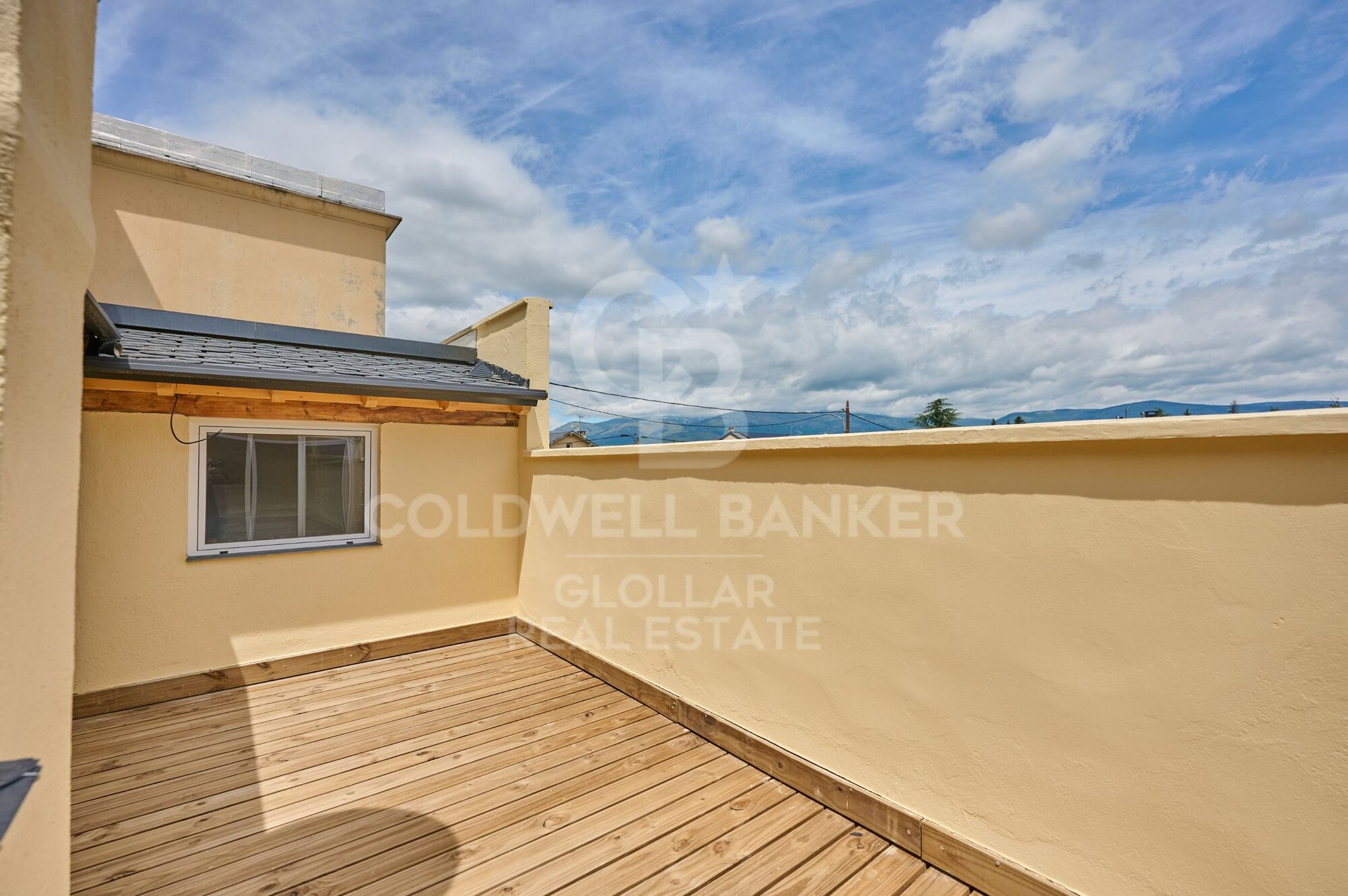 Apartment 2 Bedrooms Sale Osséja