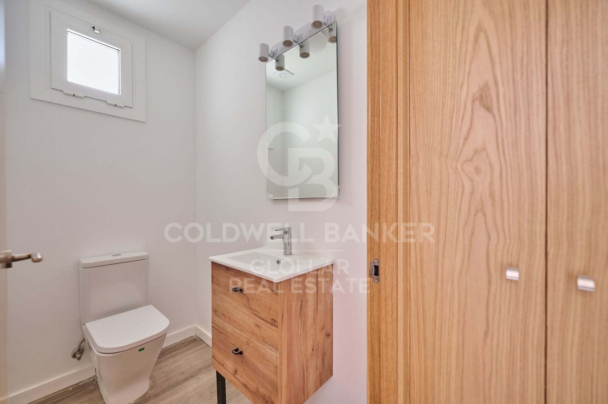 Apartment 2 Bedrooms Sale Osséja