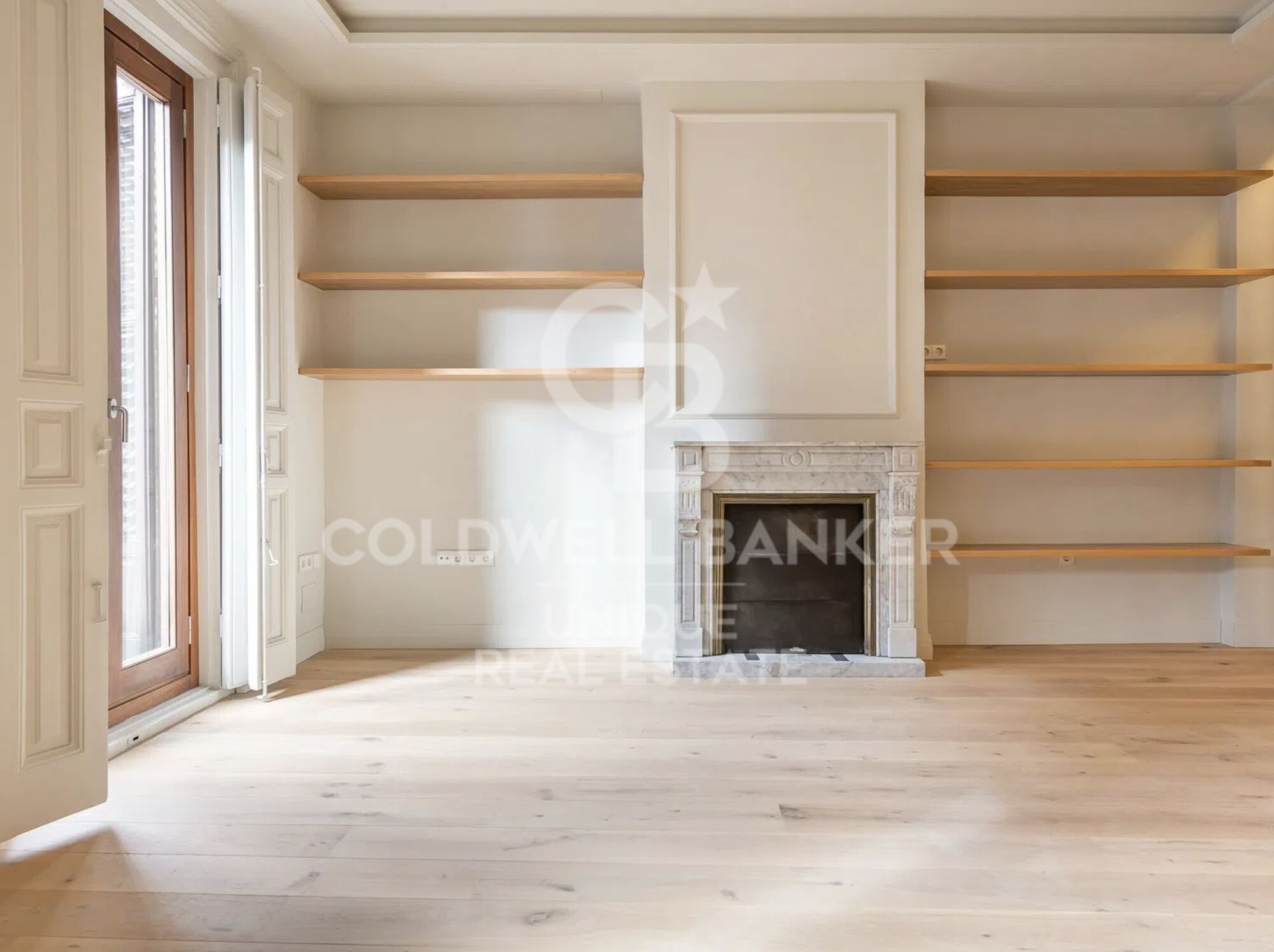 Appartement extérieur rénové au centre de Madrid