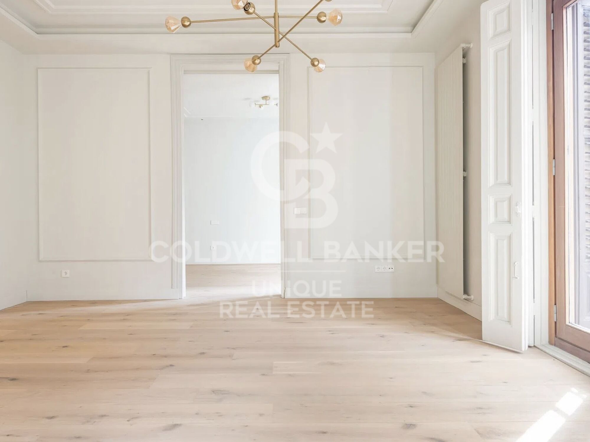 Appartement extérieur rénové au centre de Madrid