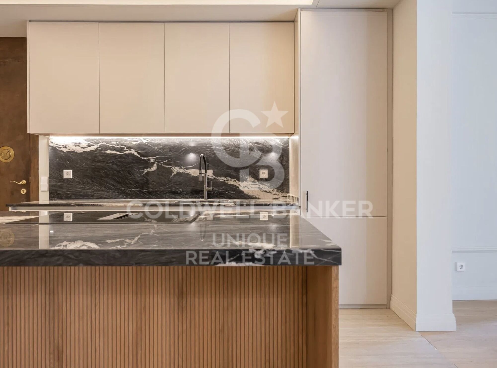 Appartement extérieur rénové au centre de Madrid