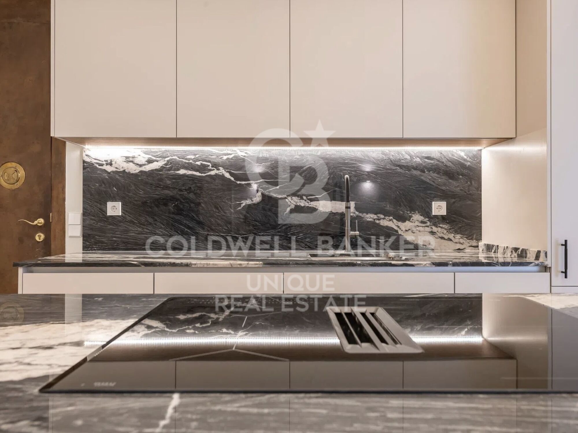 Appartement extérieur rénové au centre de Madrid