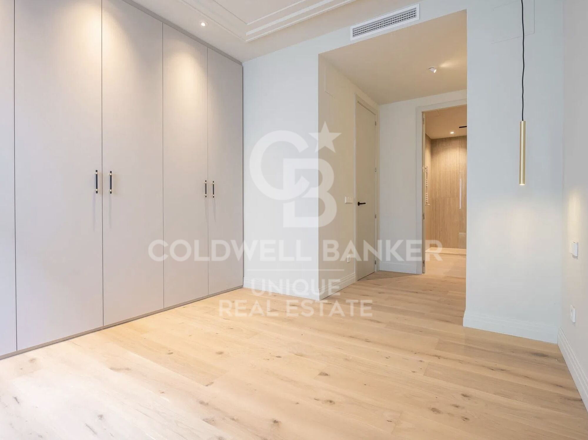Appartement extérieur rénové au centre de Madrid