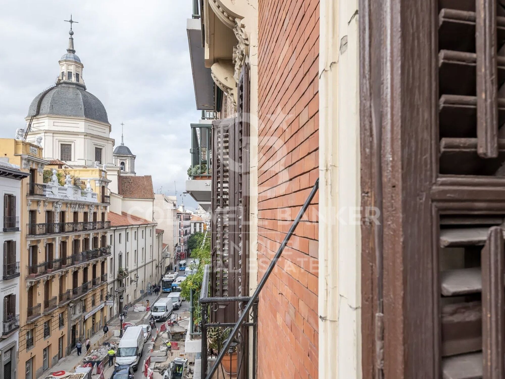 Appartement extérieur rénové au centre de Madrid