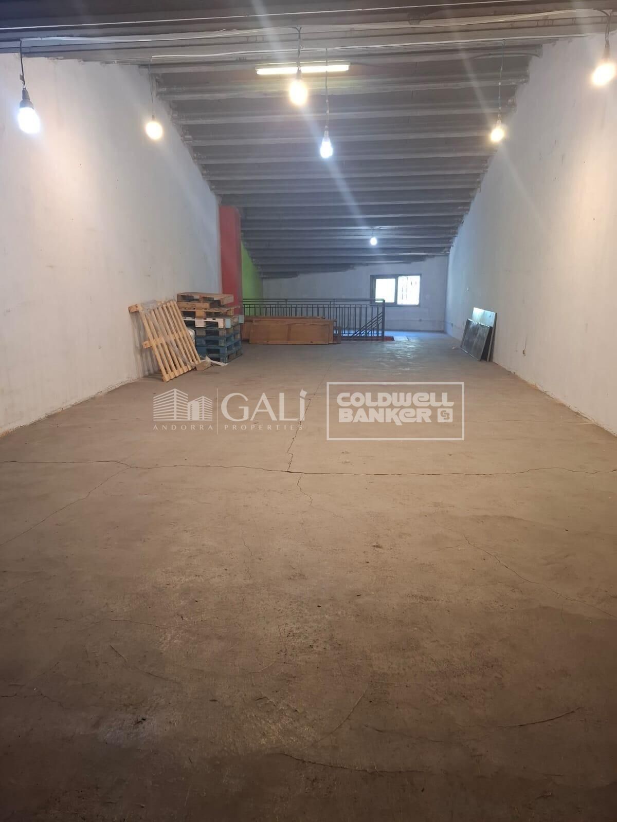 Local comercial Alquiler Encamp