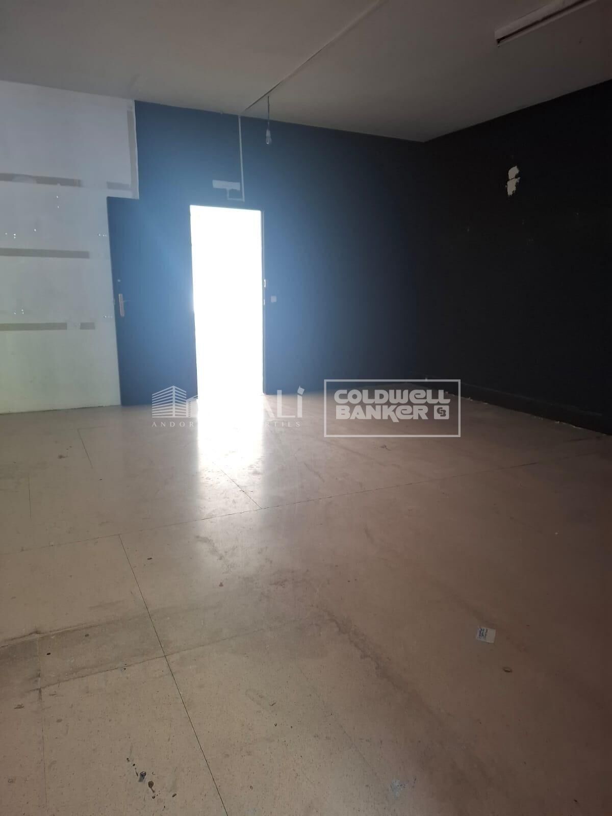 Local comercial Alquiler Encamp