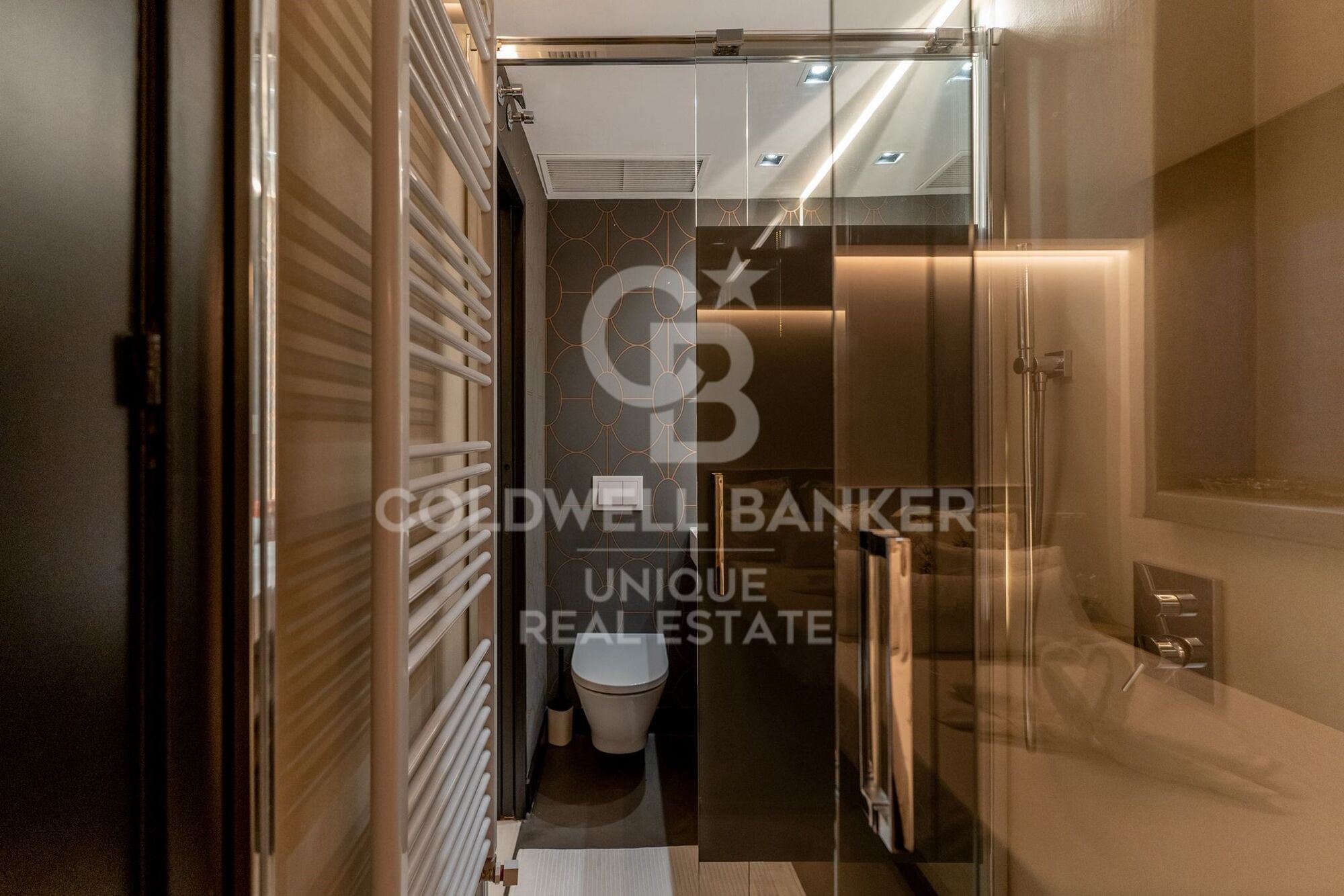 Renovated exterior apartment in Ibiza, Madrid