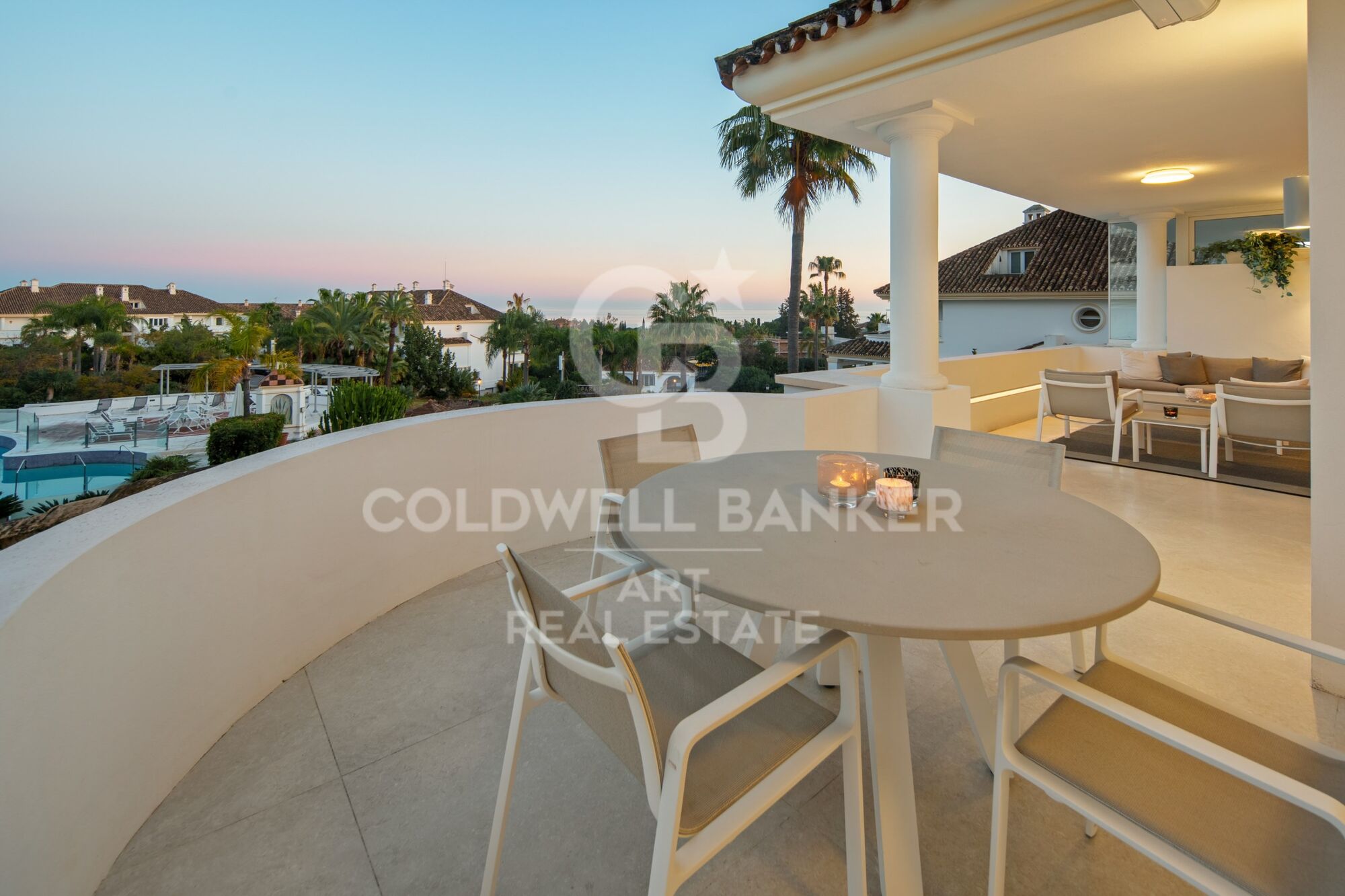 Espectacular ático dúplex en Golden Mile- Marbella