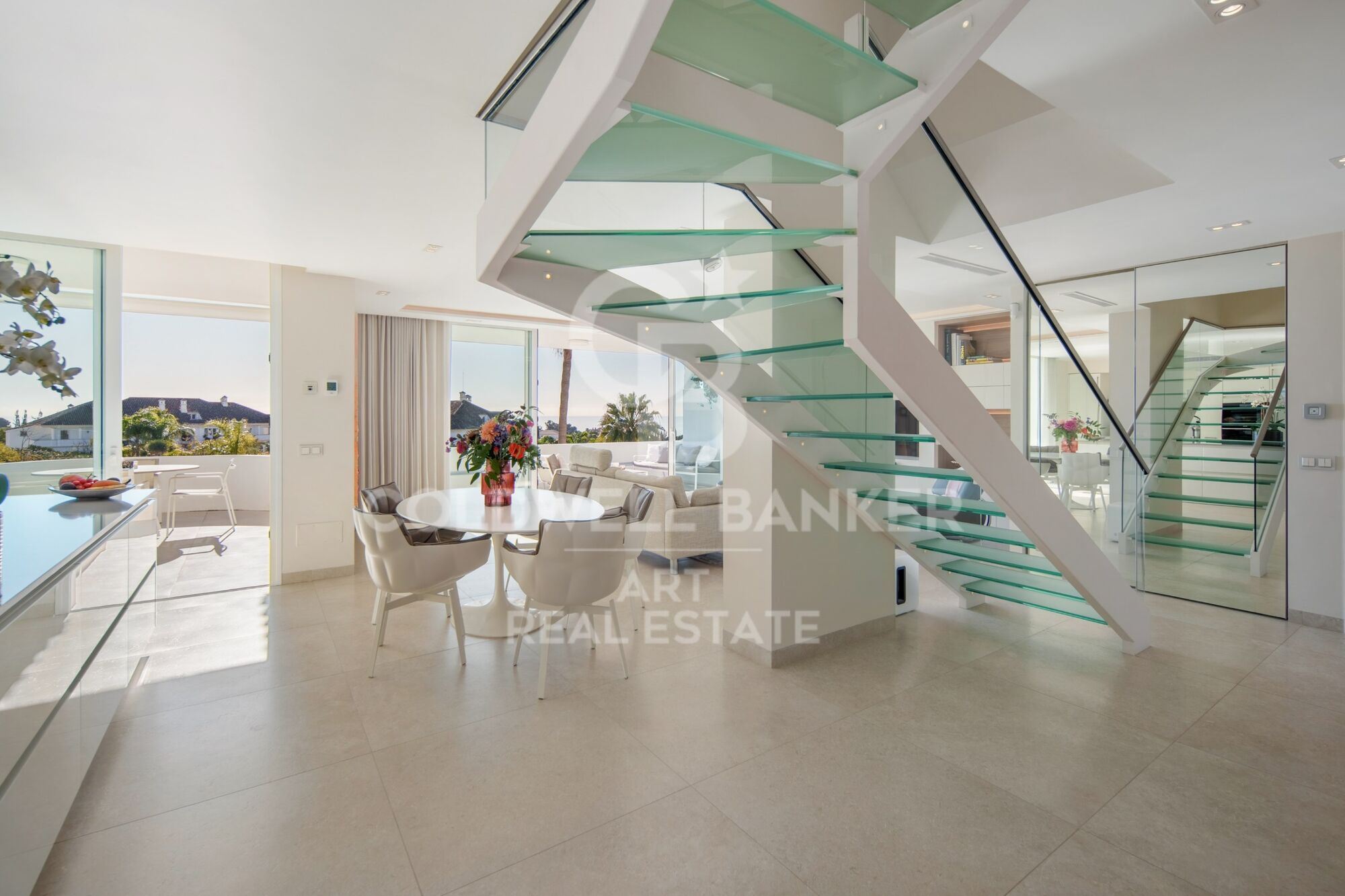 Spektakuläres Duplex-Penthouse in Golden Mile- Marbella