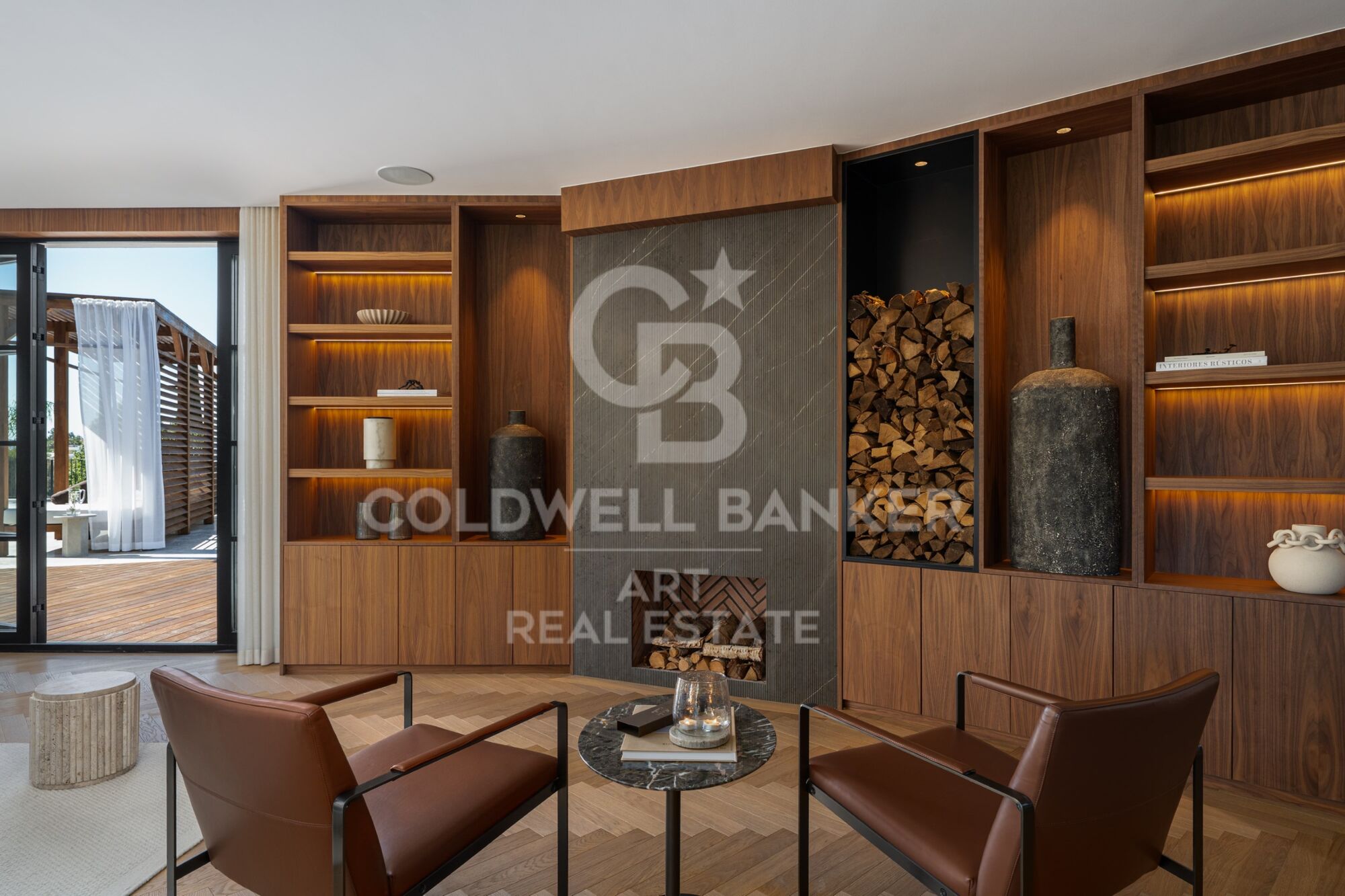 Preciosa villa con vistas abiertas al mar y al golf- Marbella