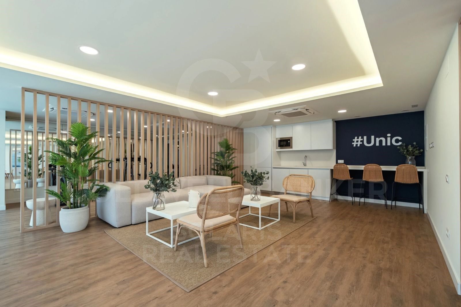 Penthouse duplex premium à côté du port et de la vieille ville