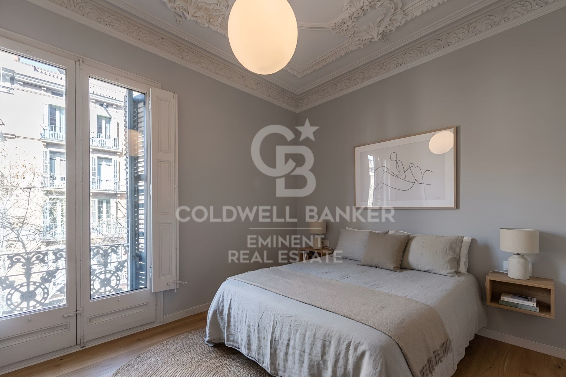 Exclusif appartement de luxe rénové avec vue sur le parc à l'Eixample