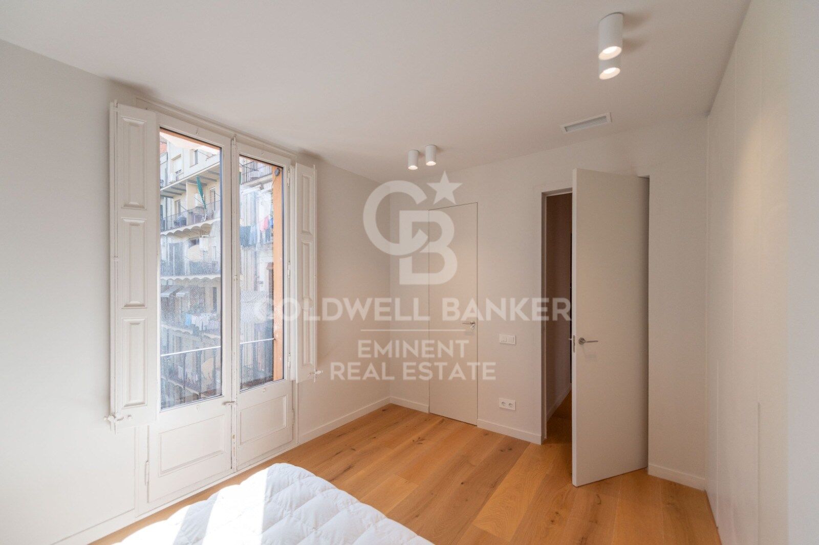 Exclusif appartement de luxe rénové avec vue sur le parc à l'Eixample