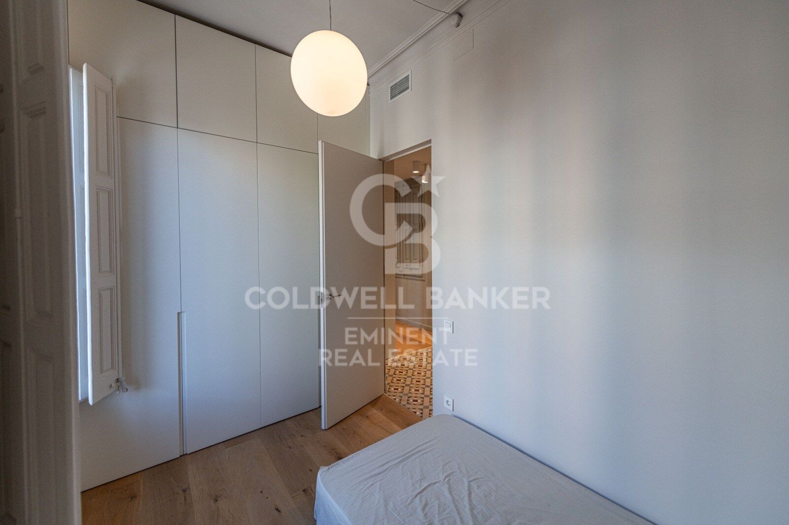 Exclusif appartement de luxe rénové avec vue sur le parc à l'Eixample