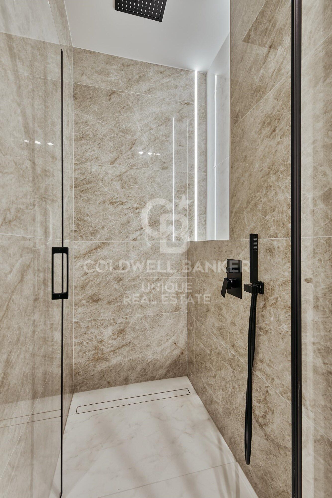 Appartement extérieur rénové à Lista, Madrid