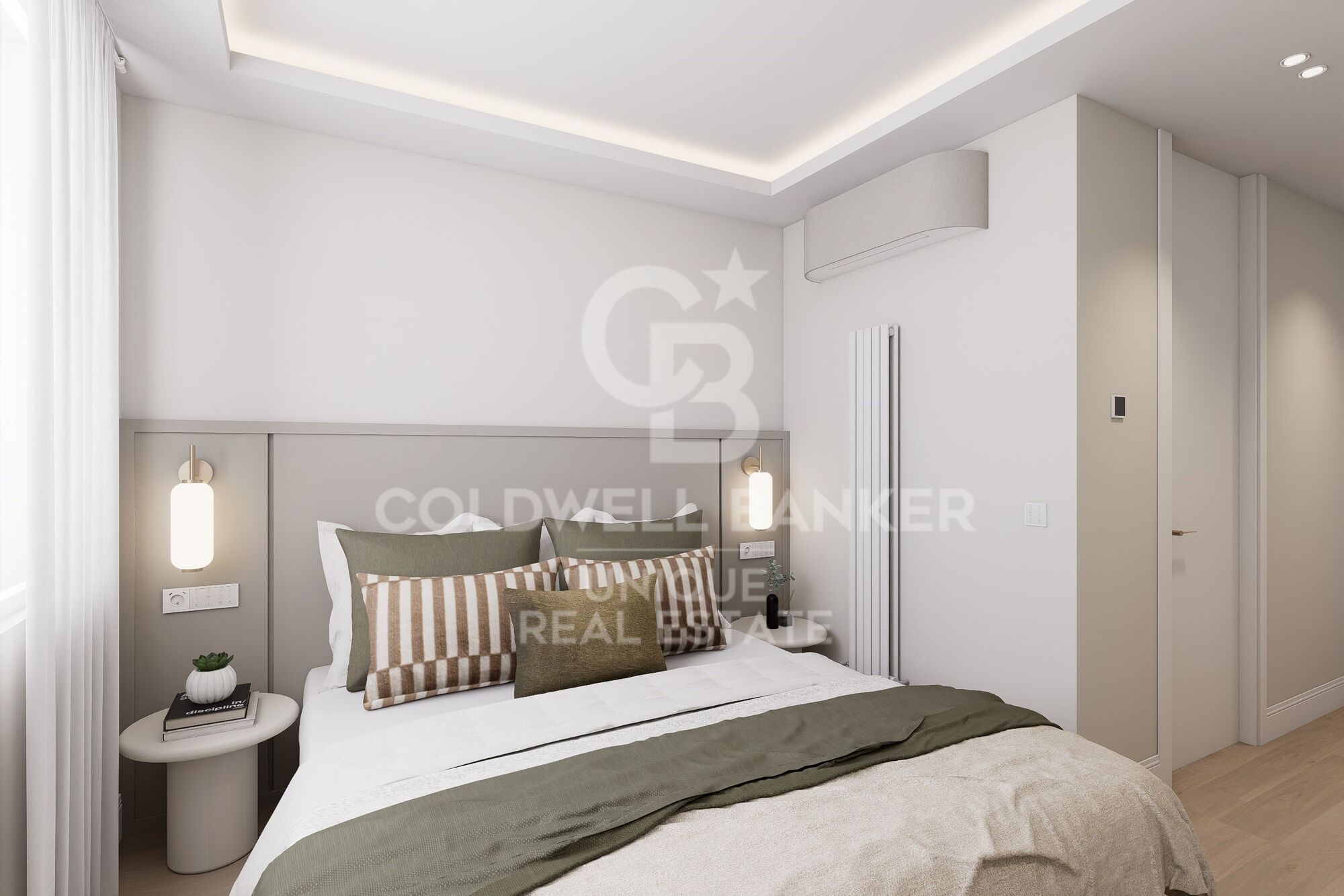 Renovated exterior apartment with 4 bedrooms and balcony in Goya, Madrid