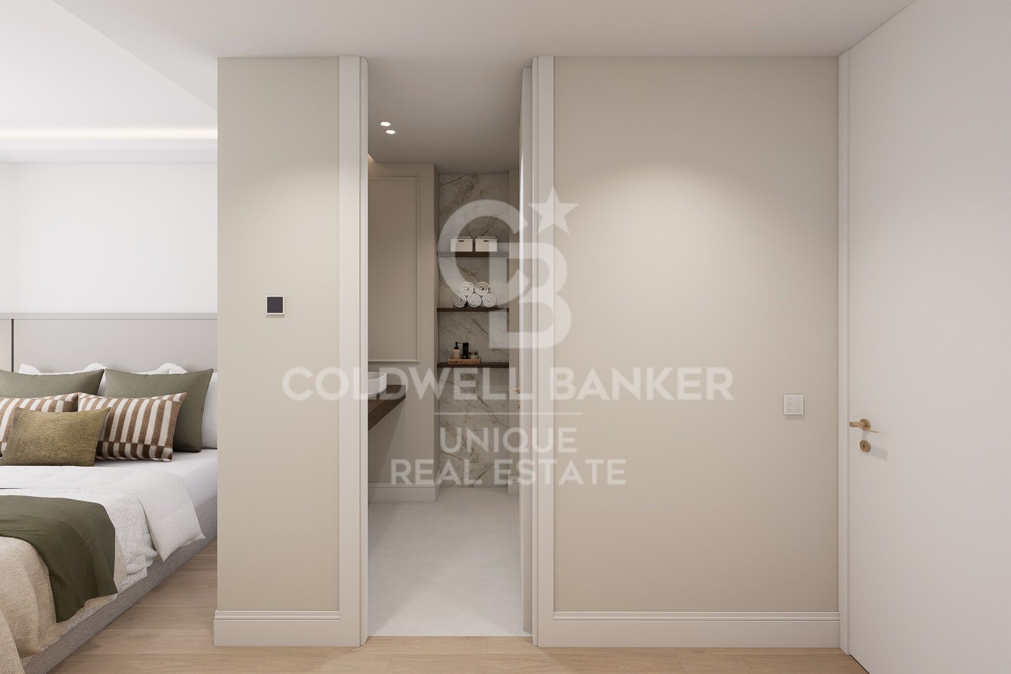 Renovated exterior apartment with 4 bedrooms and balcony in Goya, Madrid