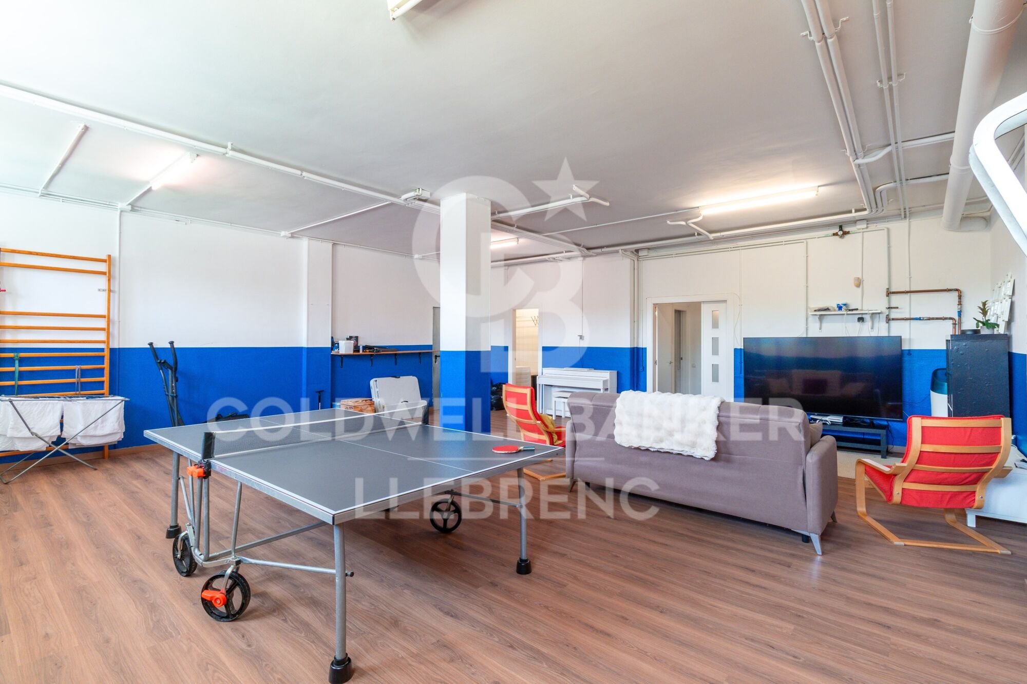 Detached house with swimming pool, garden and large terraces in La Plana - Bellsoleig