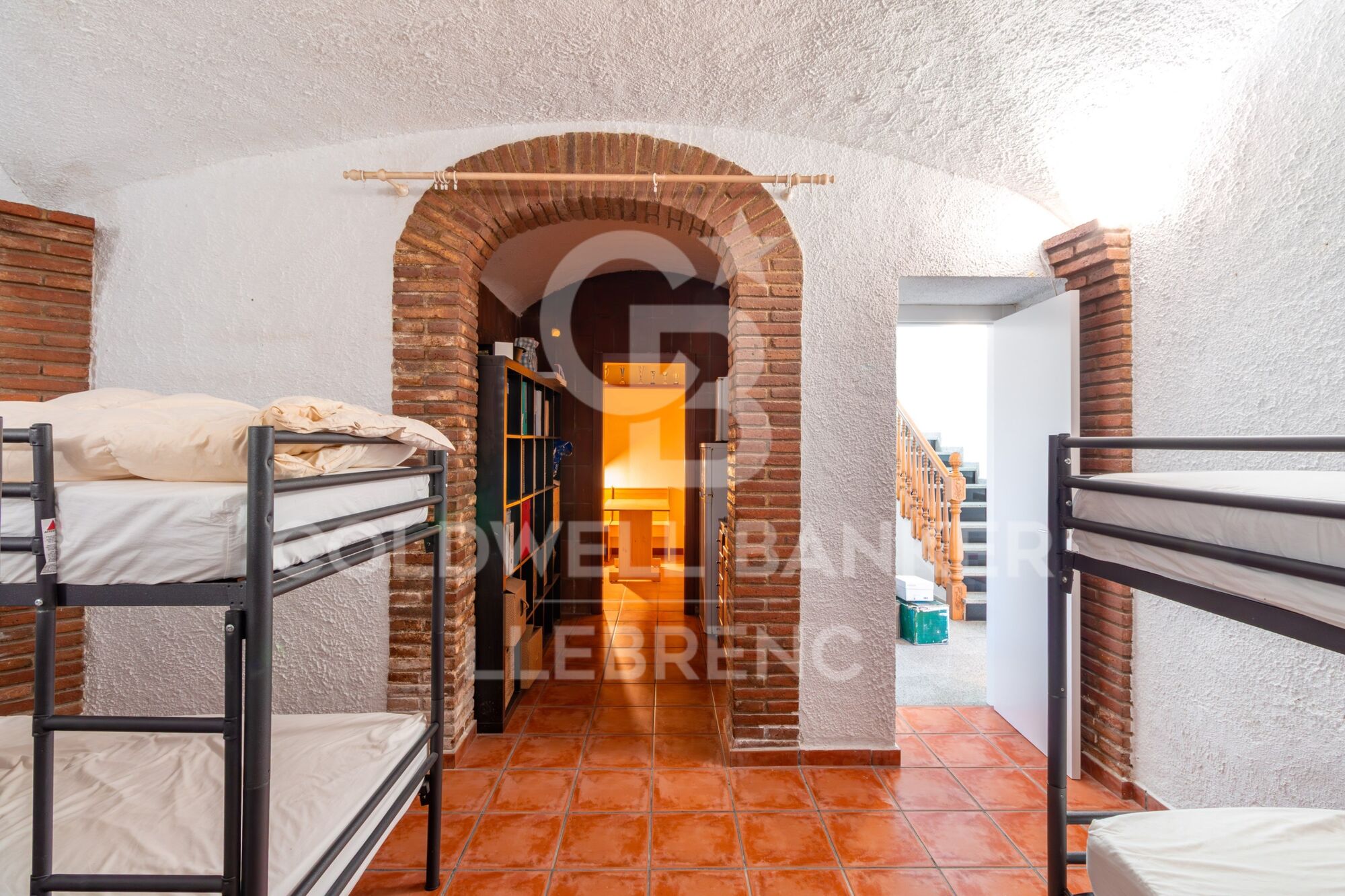 Detached house with swimming pool, garden and large terraces in La Plana - Bellsoleig