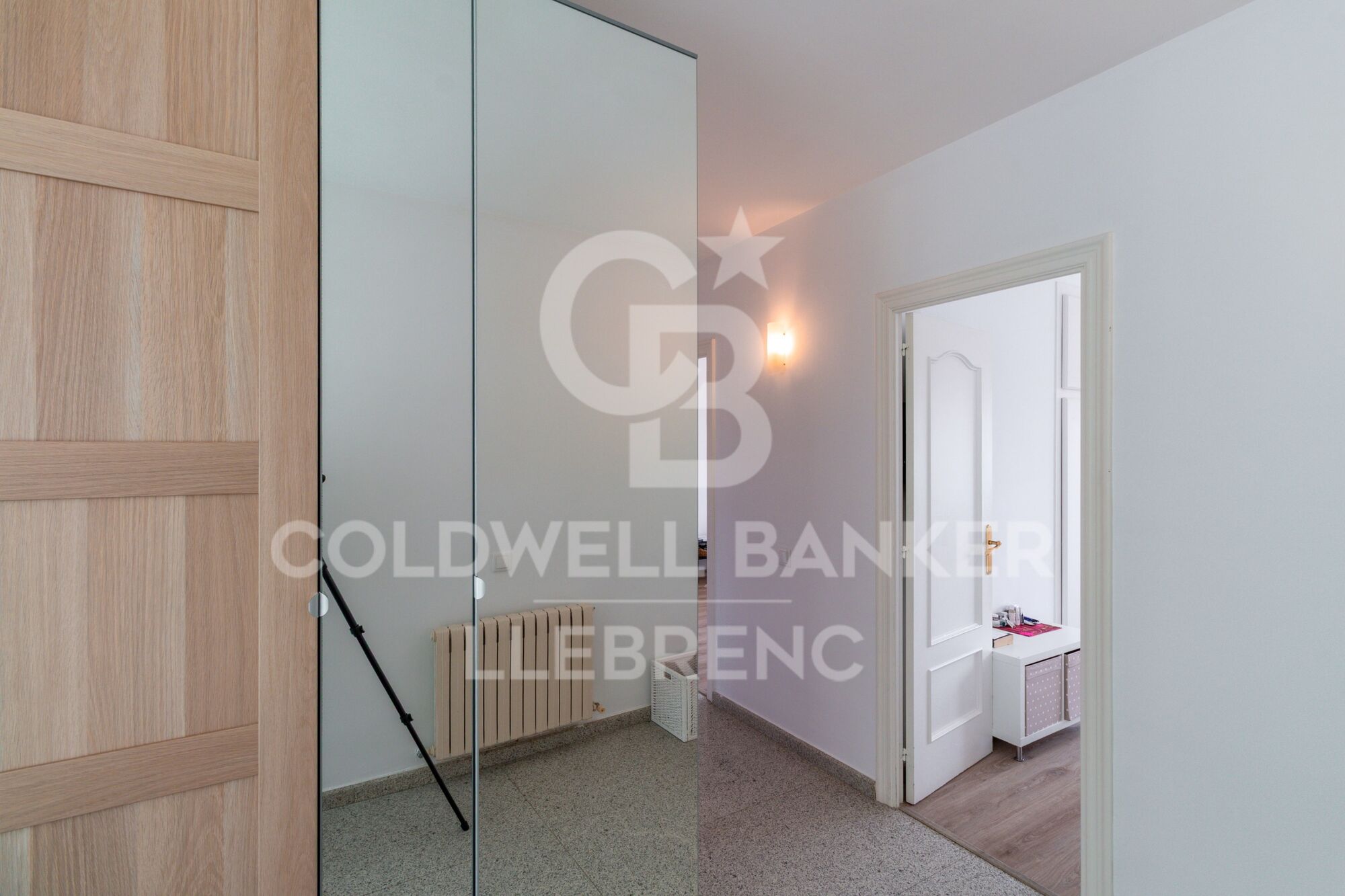 Detached house with swimming pool, garden and large terraces in La Plana - Bellsoleig