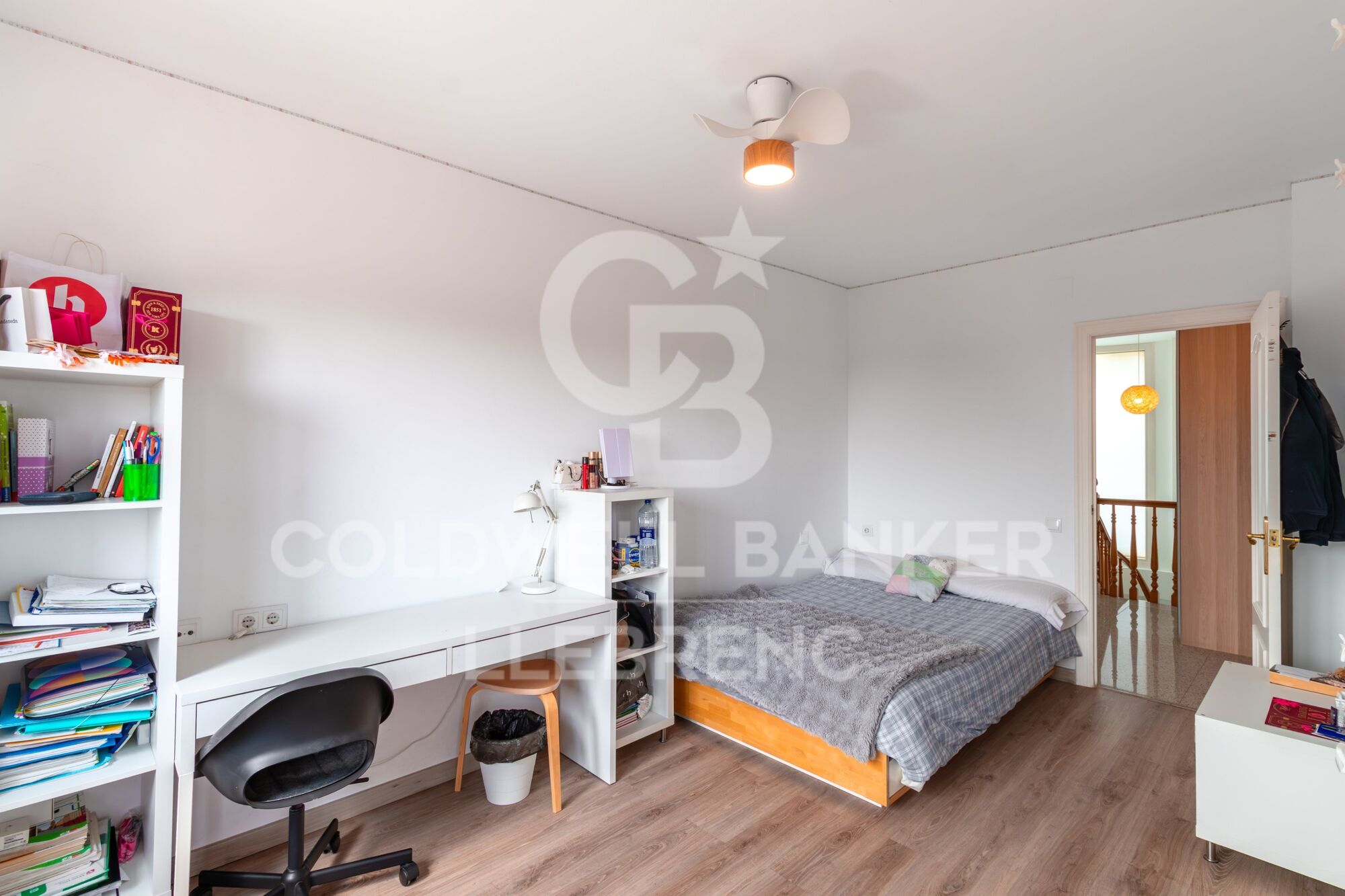 Detached house with swimming pool, garden and large terraces in La Plana - Bellsoleig