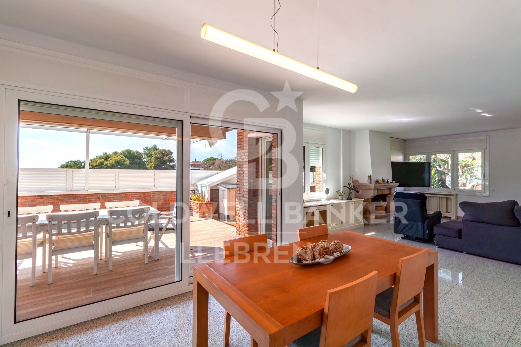 Maison individuelle avec piscine, jardin et grandes terrasses à La Plana - Bellsoleig