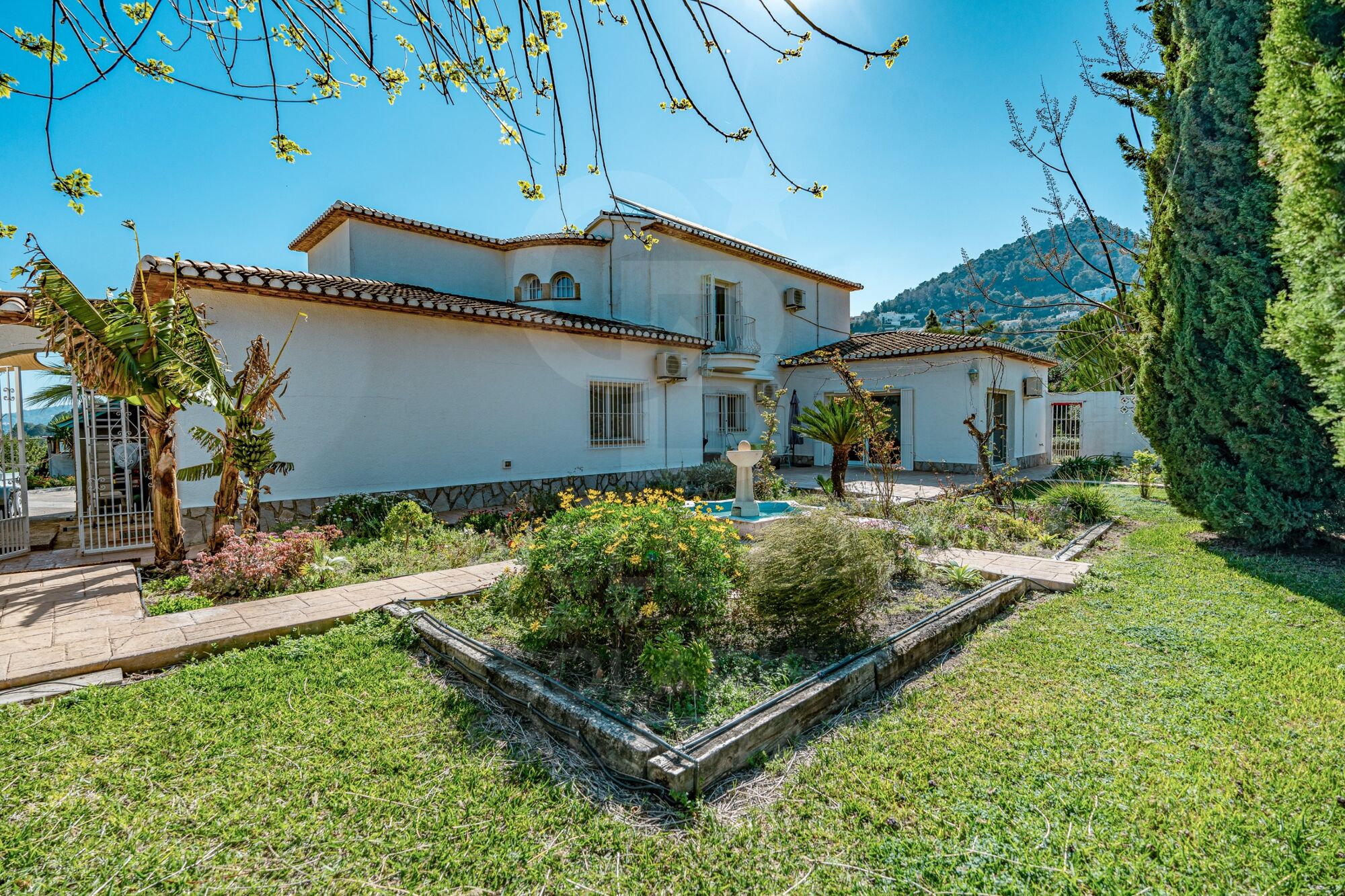 Finca Lisa - Exclusive Mediterranean finca with guest house in La Sella