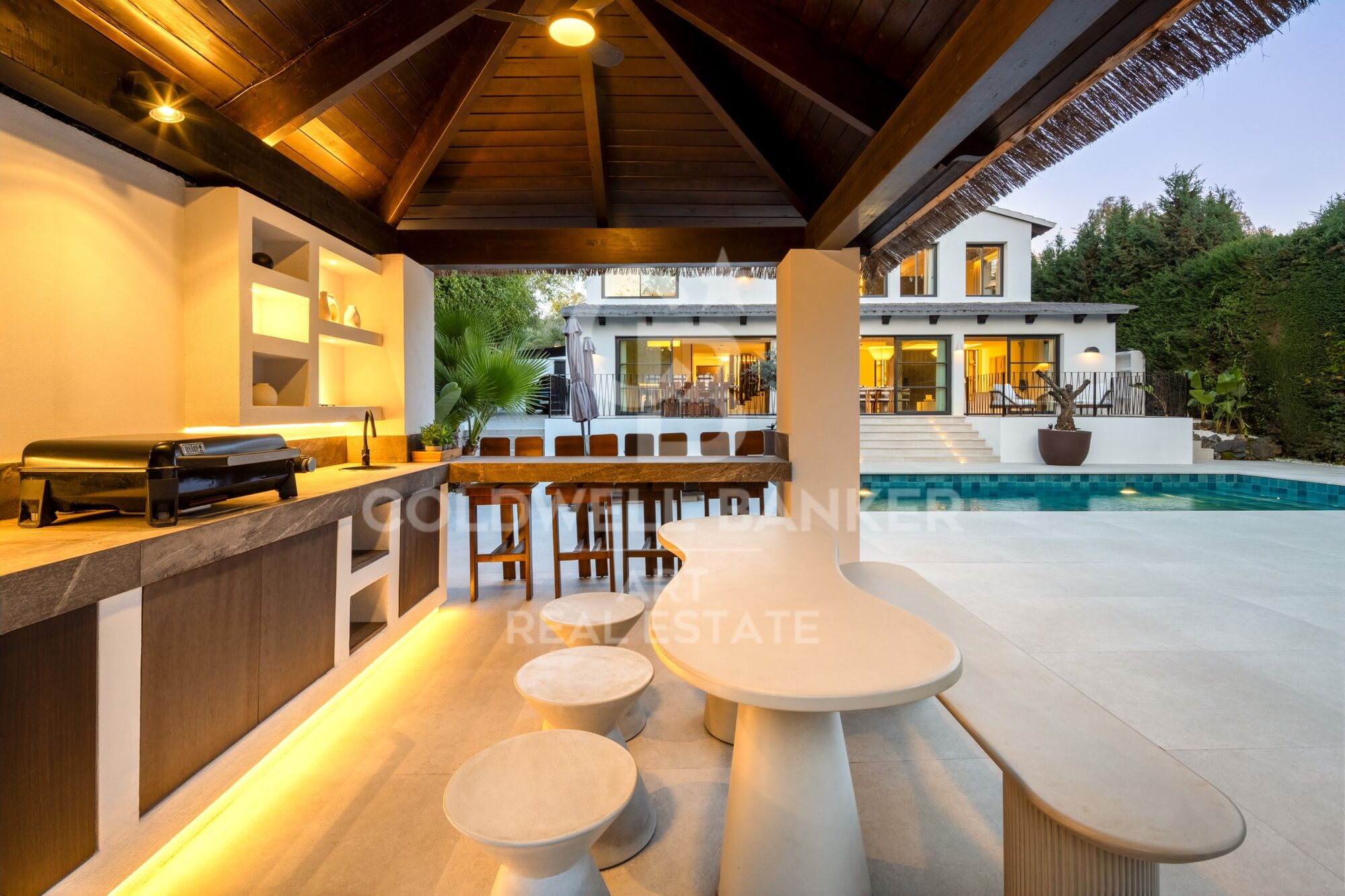 Villa contemporánea de lujo en Nueva Andalucía