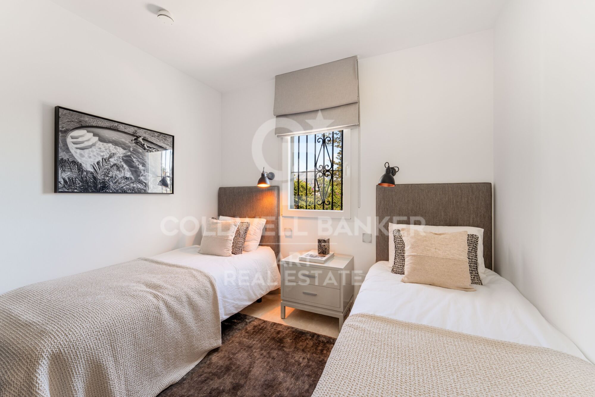 Sophisticated 3-Bedroom Duplex Penthouse with Sea Views in Marbella