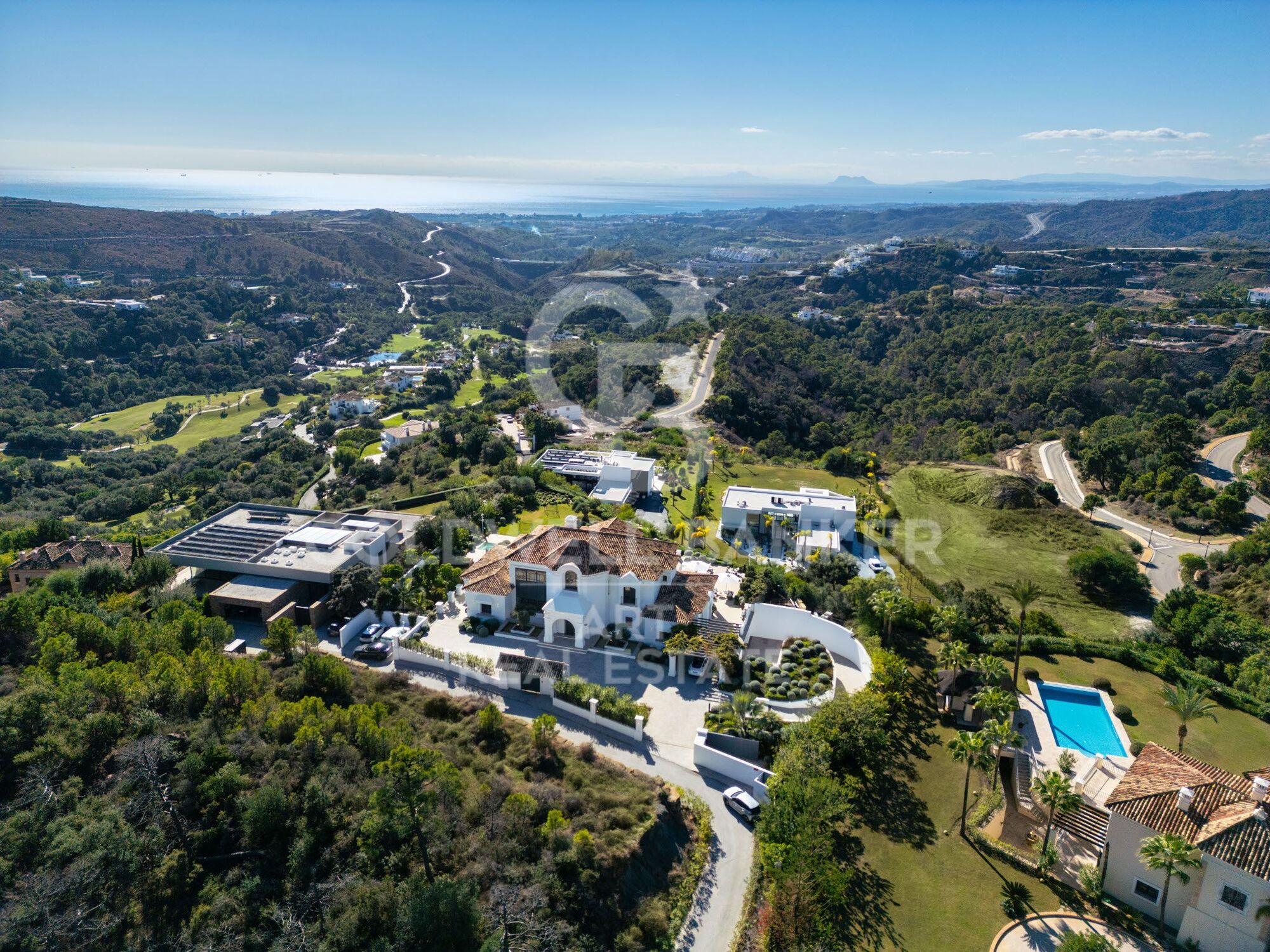 Luxury Contemporary Villa in Marbella Club Golf Resort, Benahavís