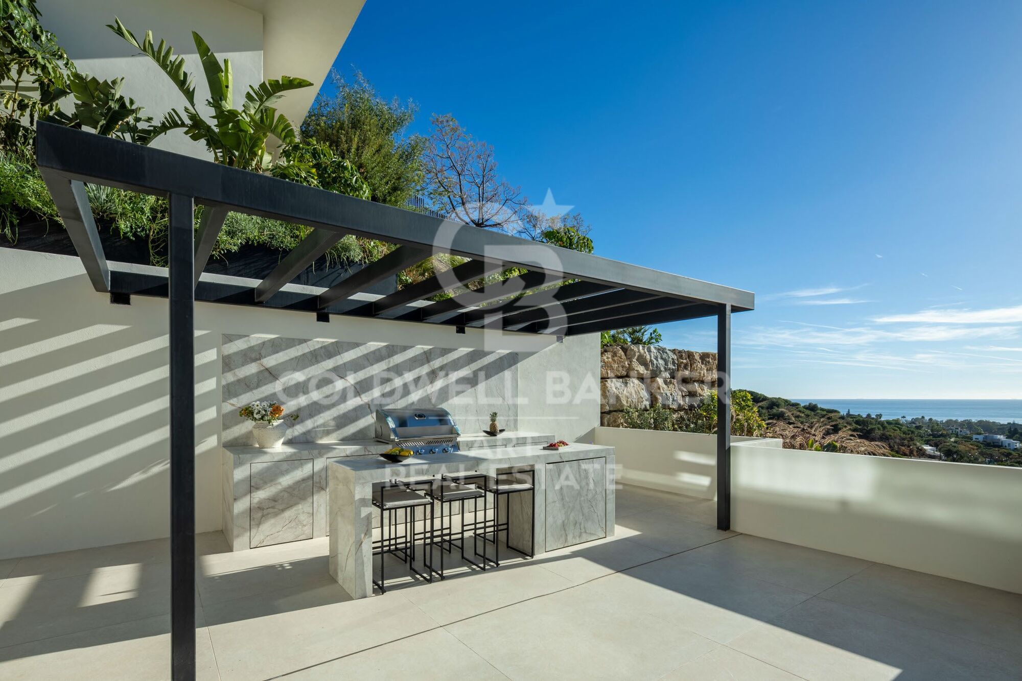 Villa contemporánea de lujo en Elviria, Marbella Este