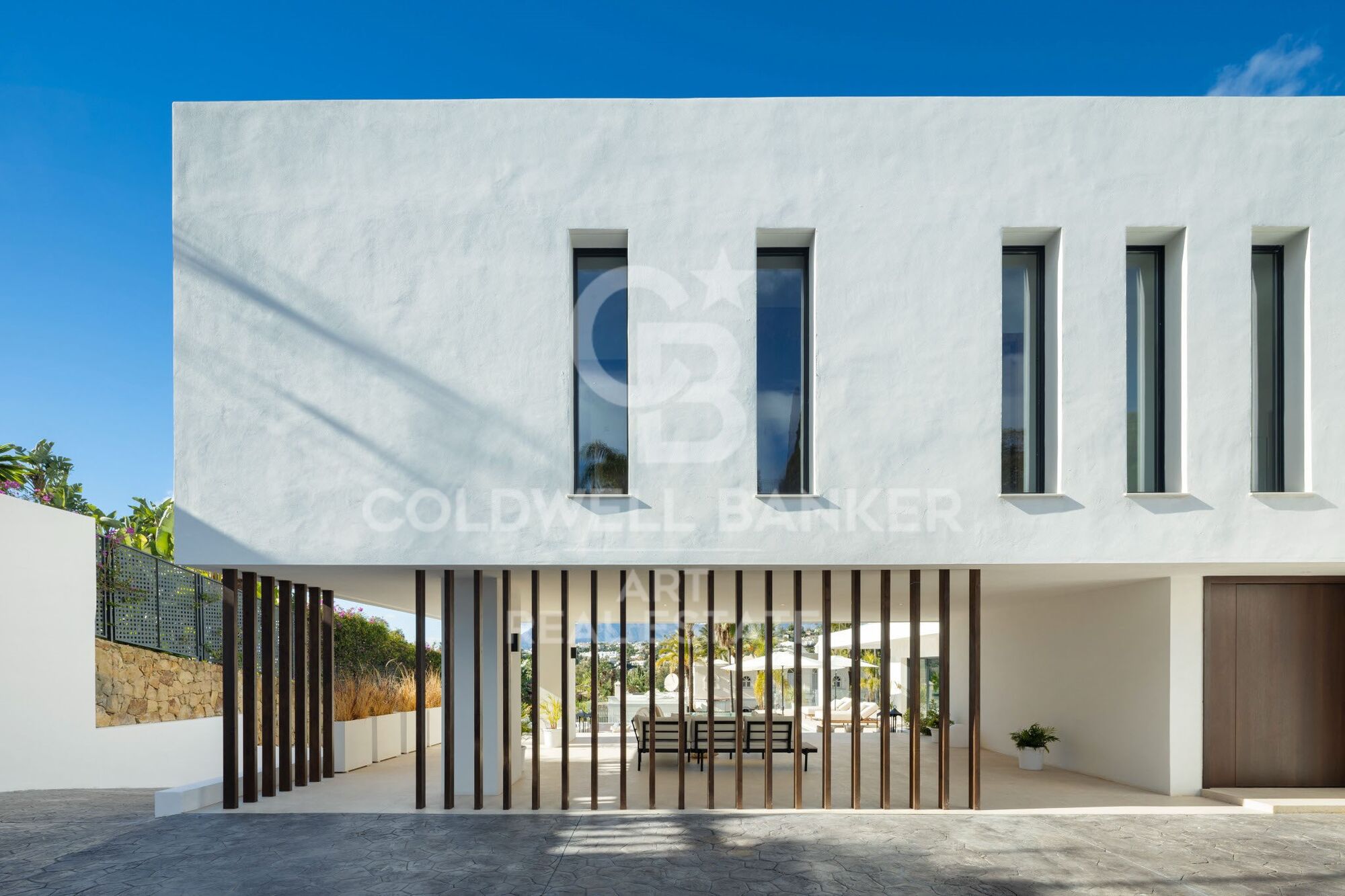 Zeitgenössische Neubau-Villa zum Verkauf in El Paraíso Medio, Estepona