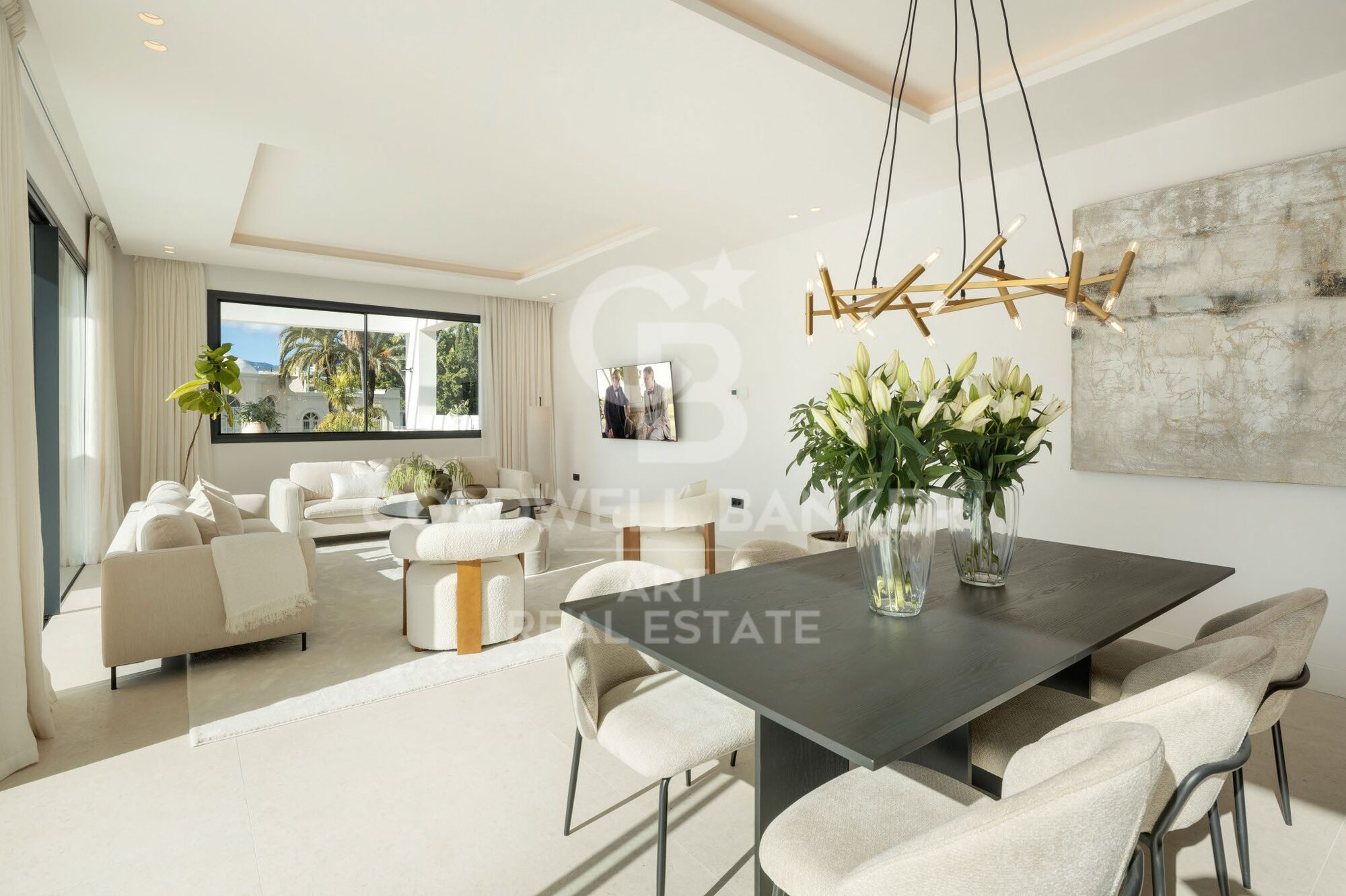 Zeitgenössische Neubau-Villa zum Verkauf in El Paraíso Medio, Estepona