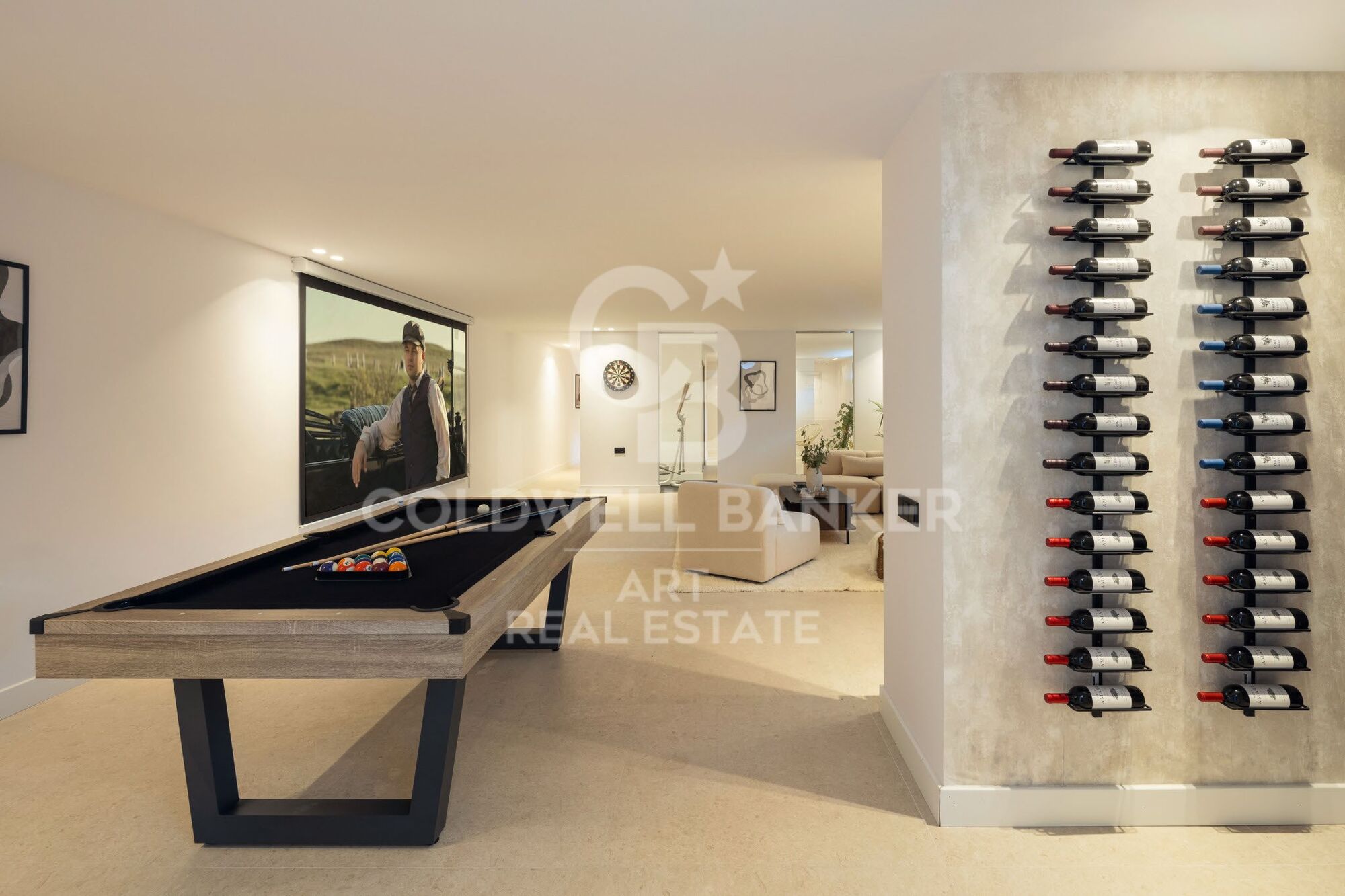 Zeitgenössische Neubau-Villa zum Verkauf in El Paraíso Medio, Estepona