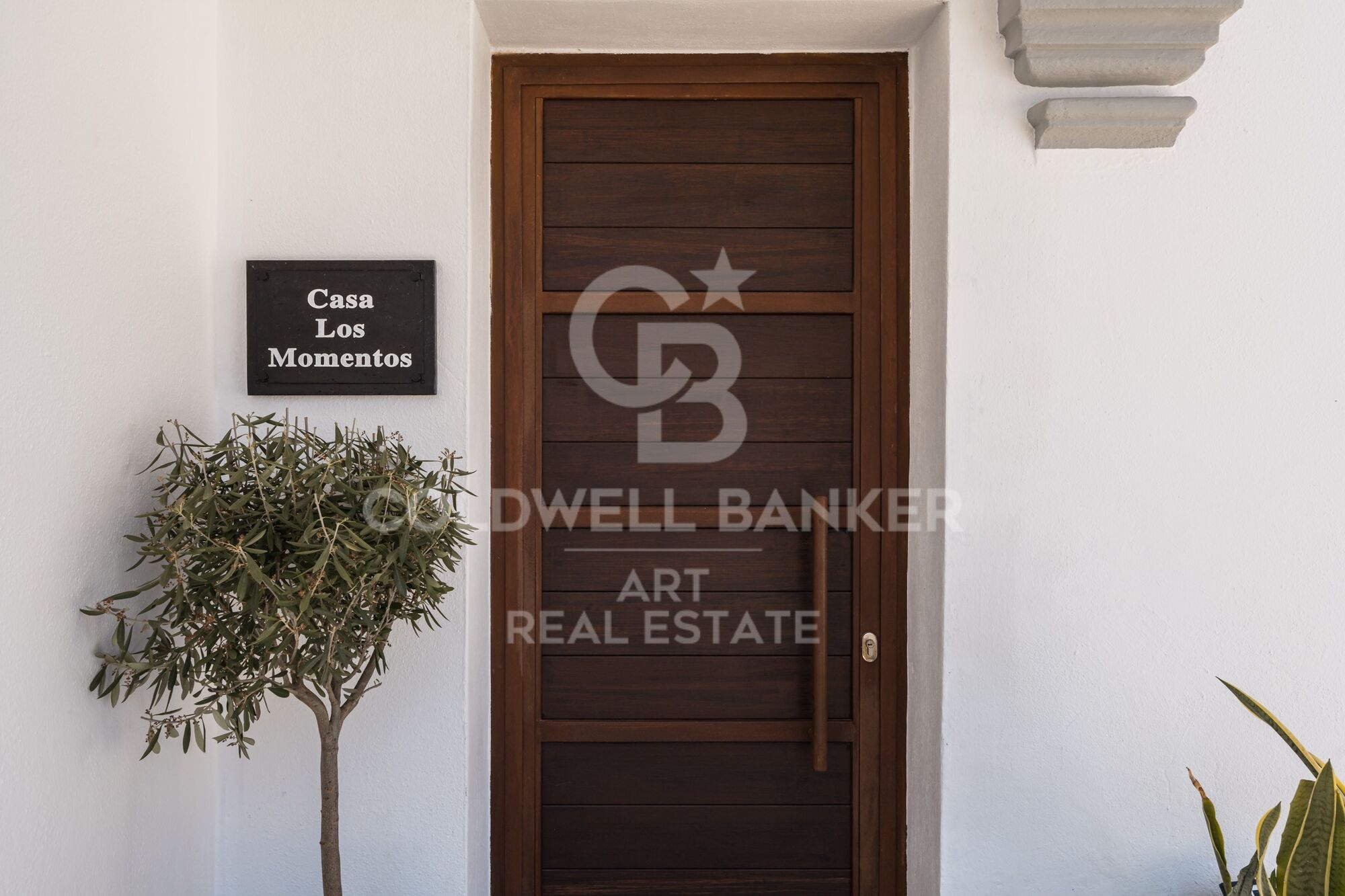 Elegante und Geräumige 6-Schlafzimmer-Villa zum Verkauf in Altos del Rodeo, Nueva Andalucía