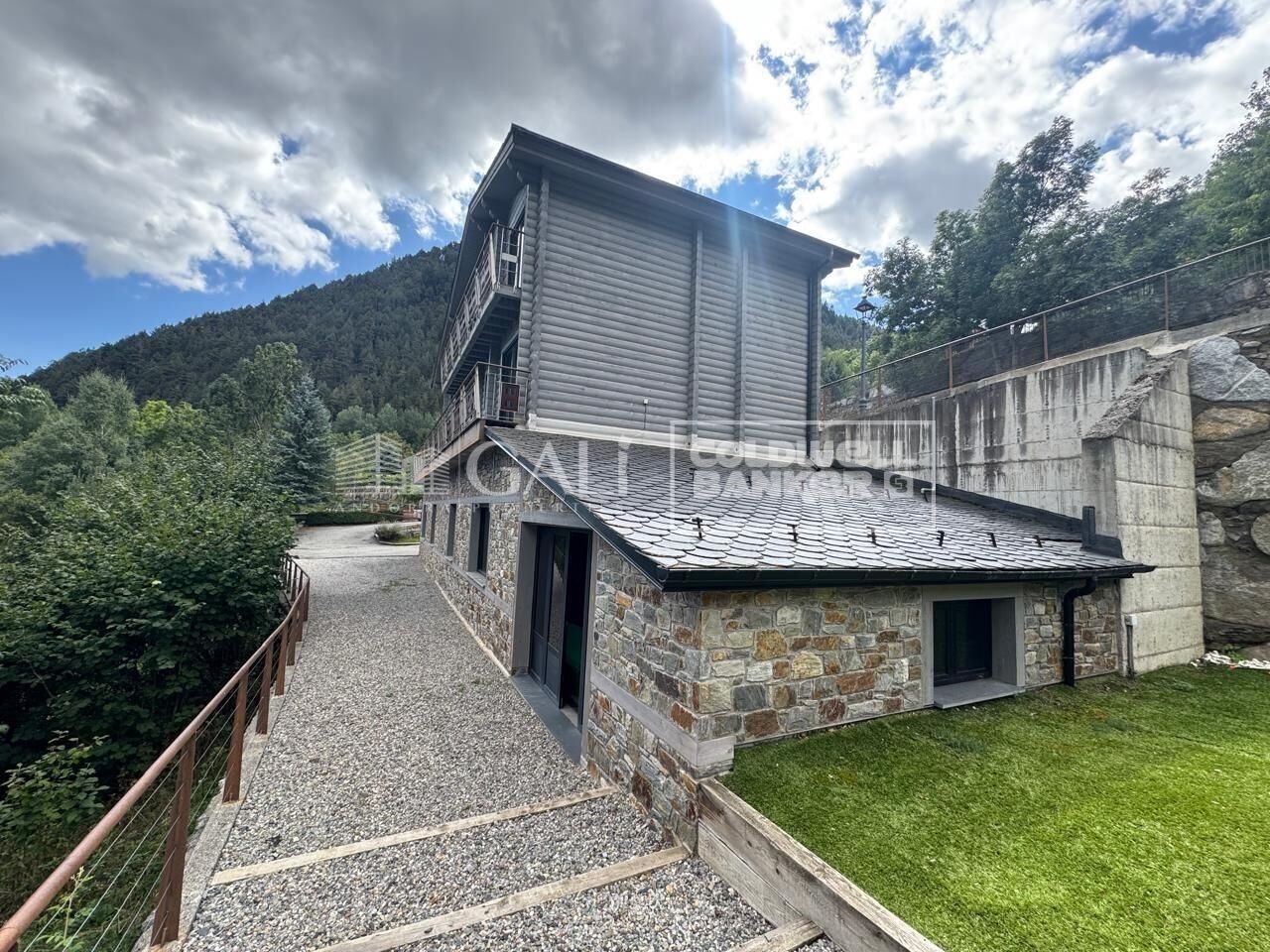 Villa 3 Bedrooms Rent La Massana