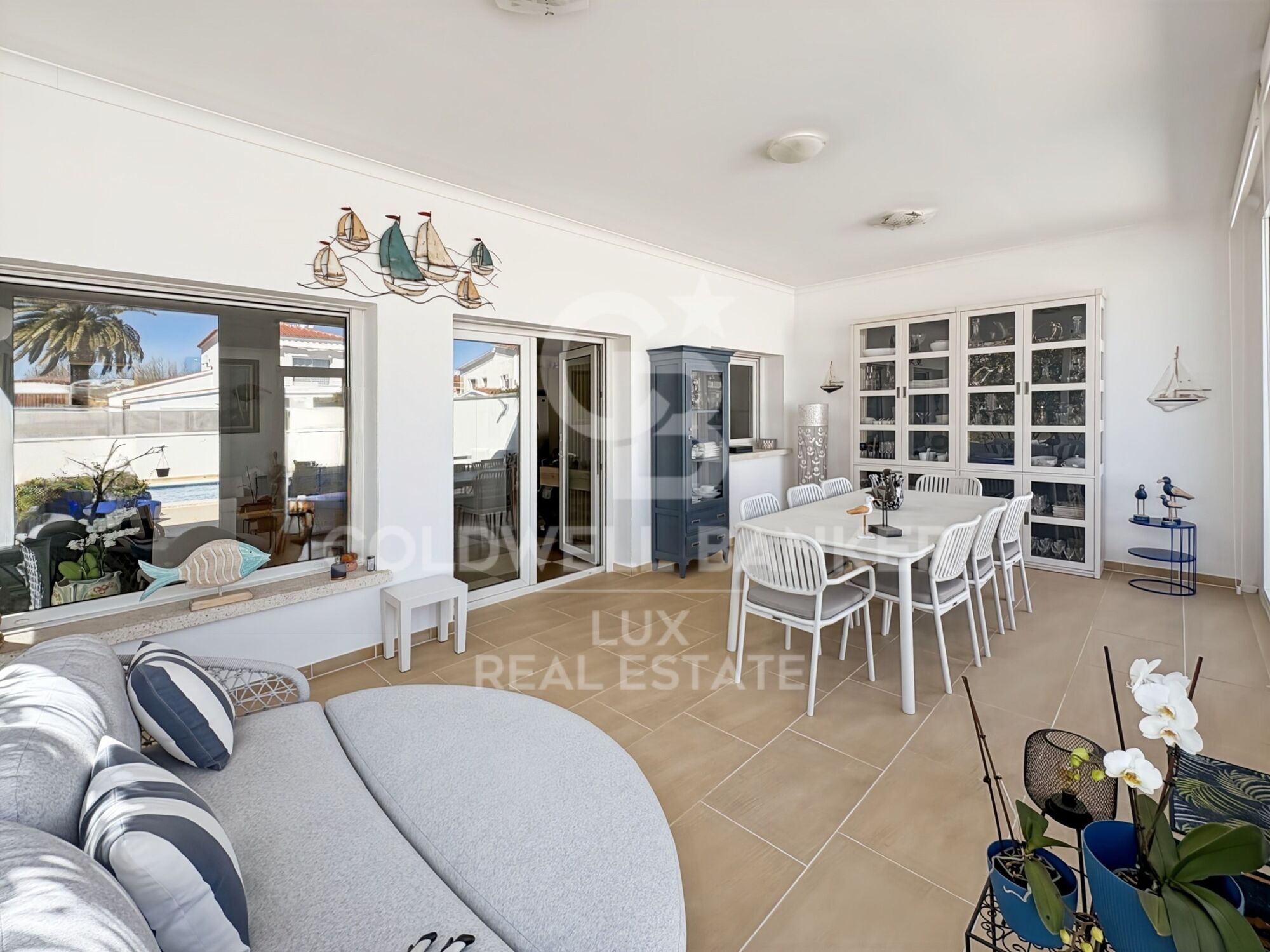 Renoviertes Haus zum Verkauf in Empuriabrava, Costa Brava