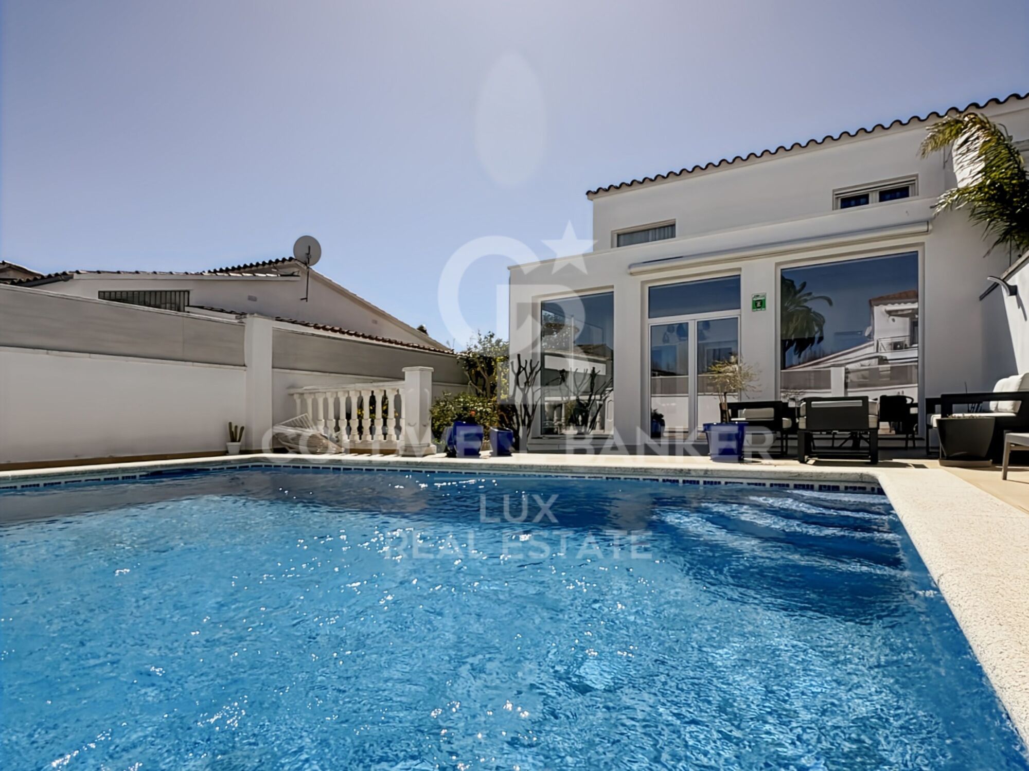 Renoviertes Haus zum Verkauf in Empuriabrava, Costa Brava