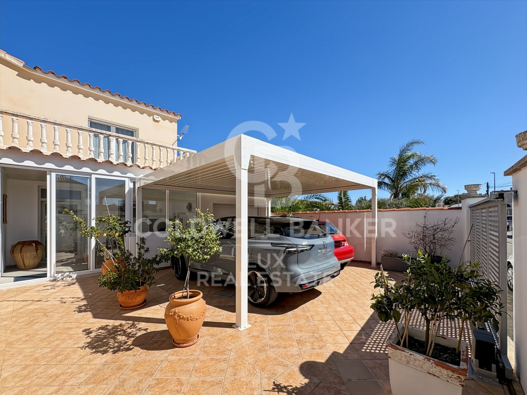 Renoviertes Haus zum Verkauf in Empuriabrava, Costa Brava