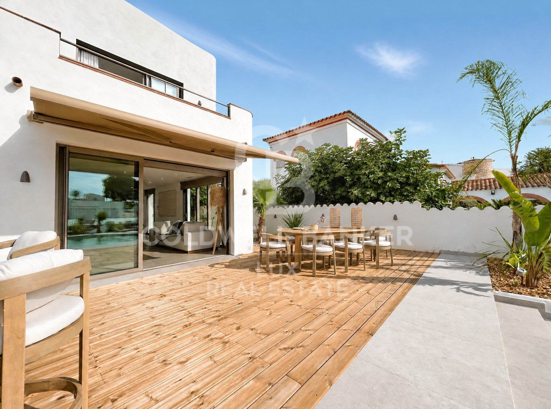 Maison neuve avec amarre privée de 12 m