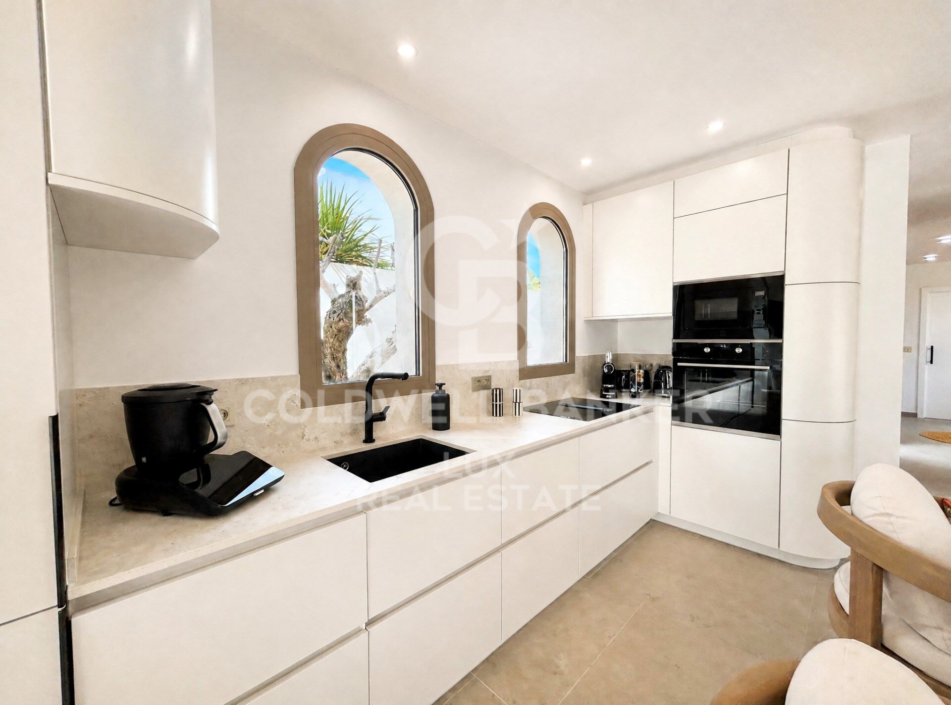 Maison neuve avec amarre privée de 12 m
