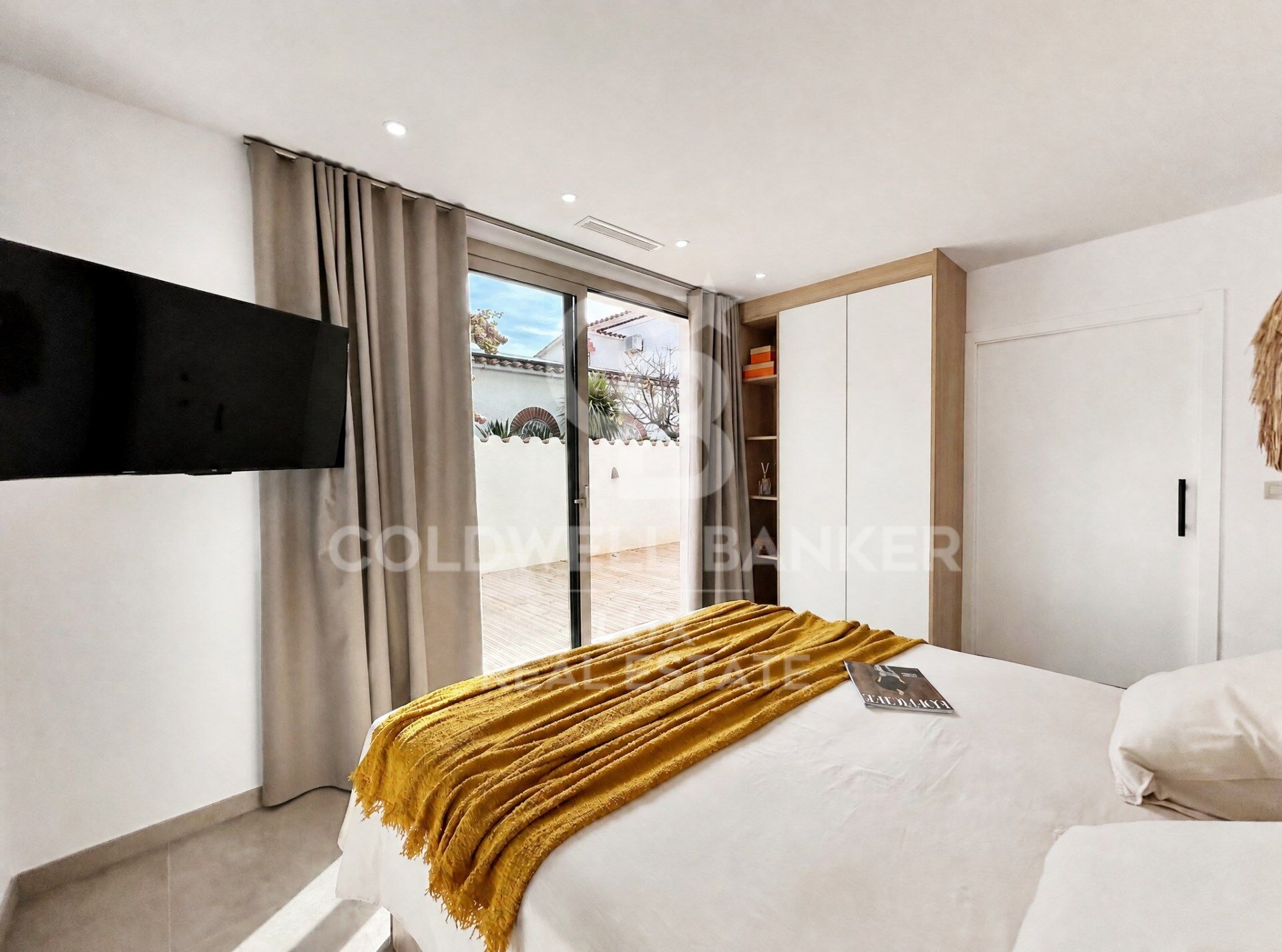 Maison neuve avec amarre privée de 12 m