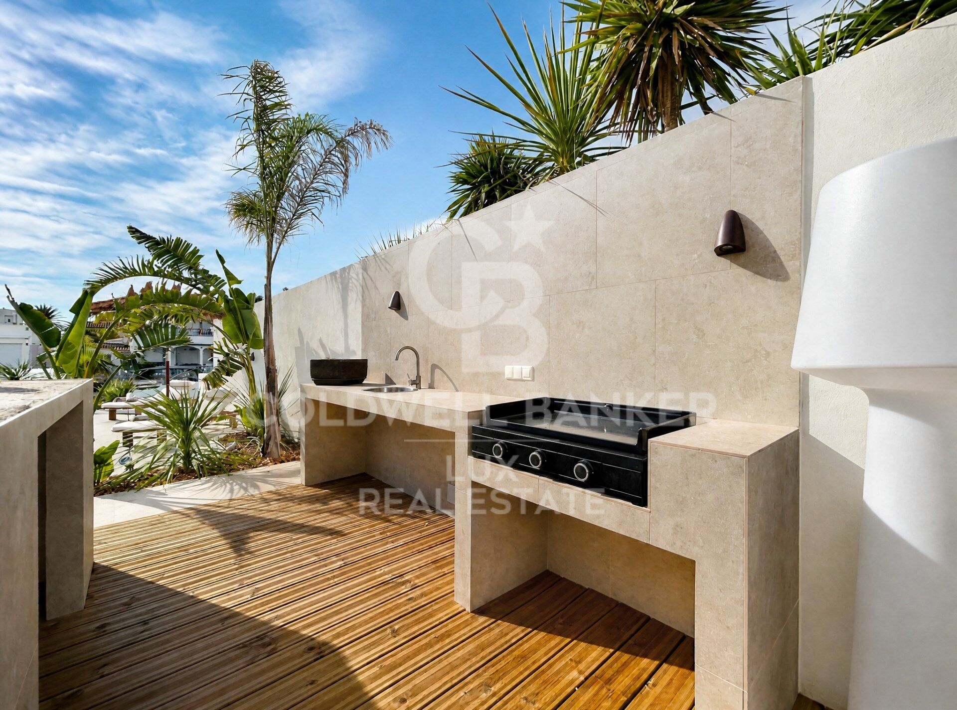 Maison neuve avec amarre privée de 12 m