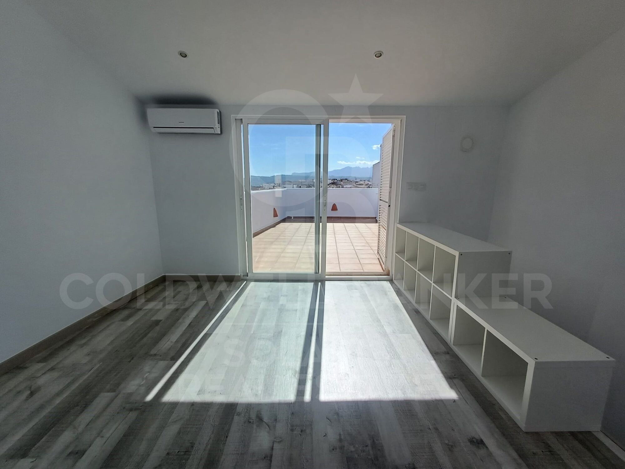 Charmante maison de ville entièrement rénovée au cur de Benitachell